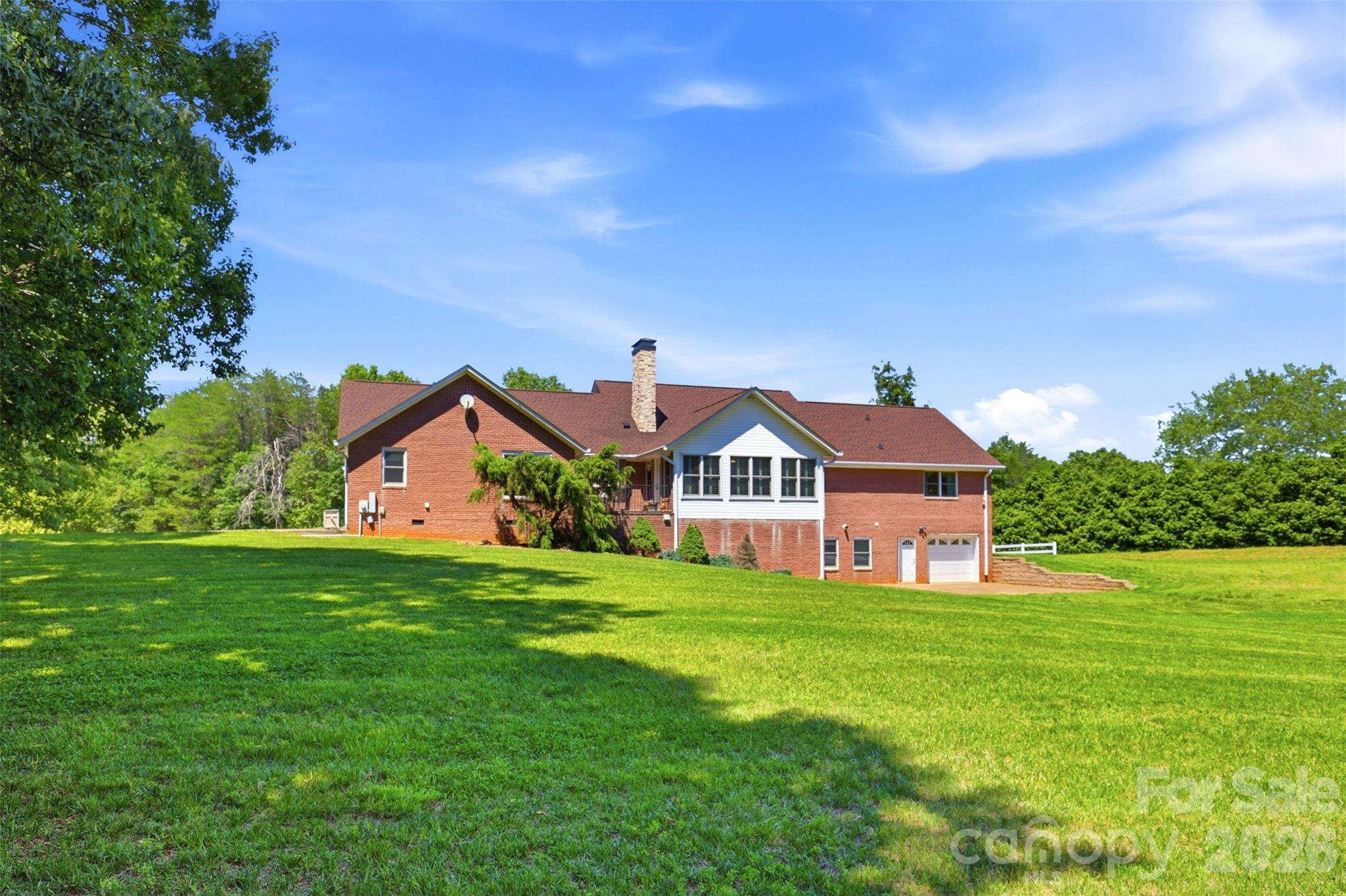 6181 Willowbottom Road — Hickory