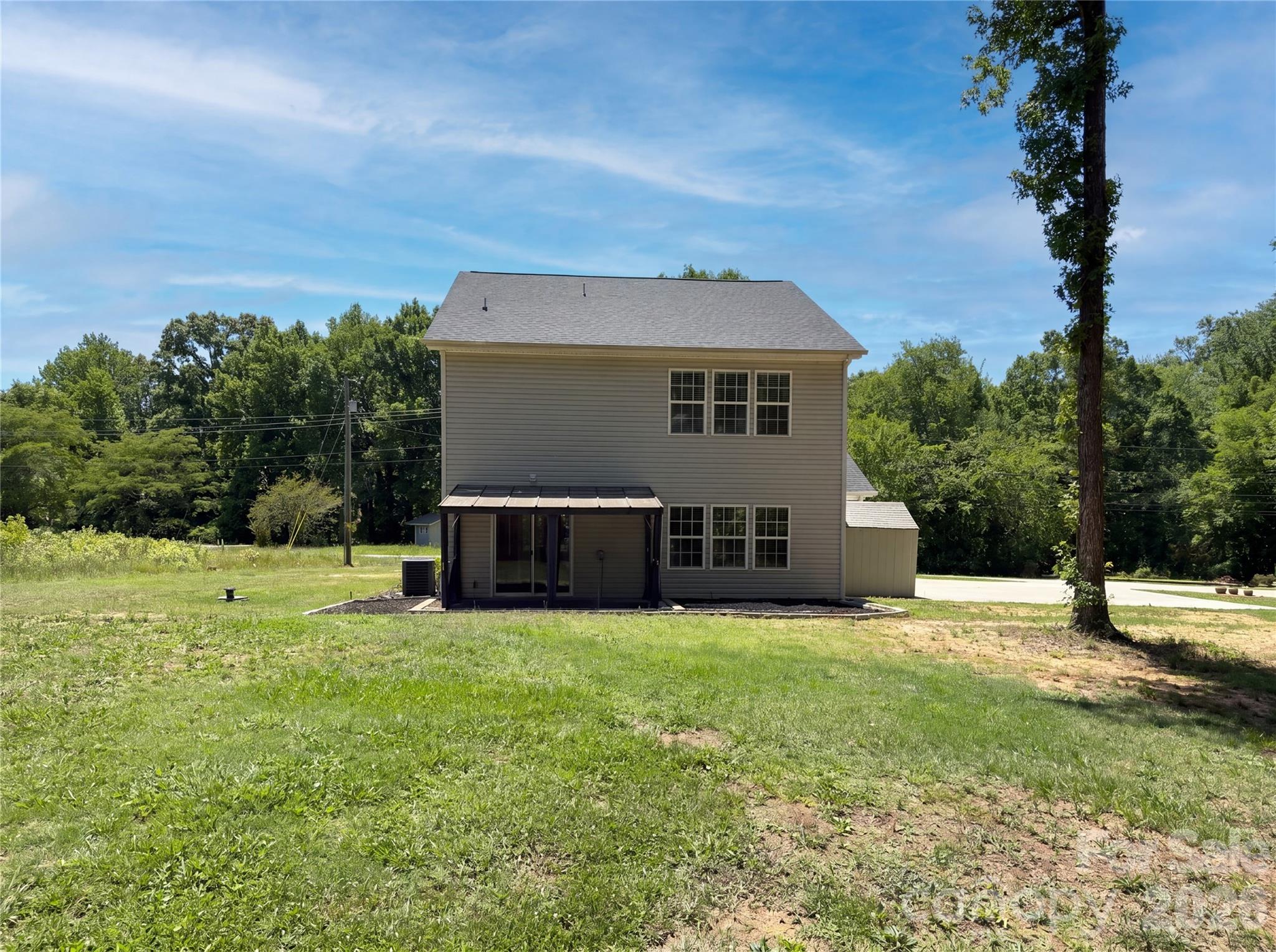4918 Griffith Road — Monroe