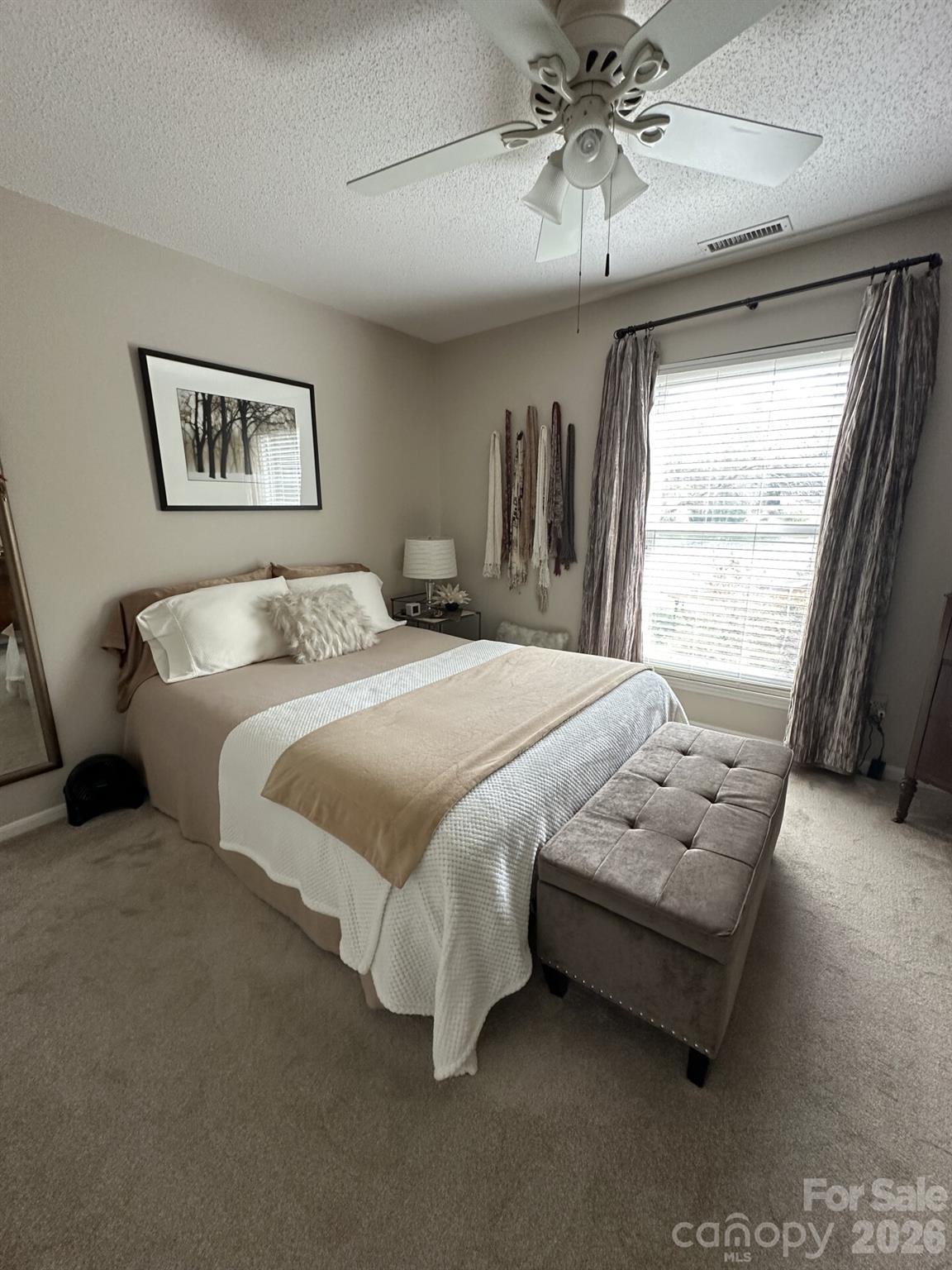 99 Willow Way — Hendersonville