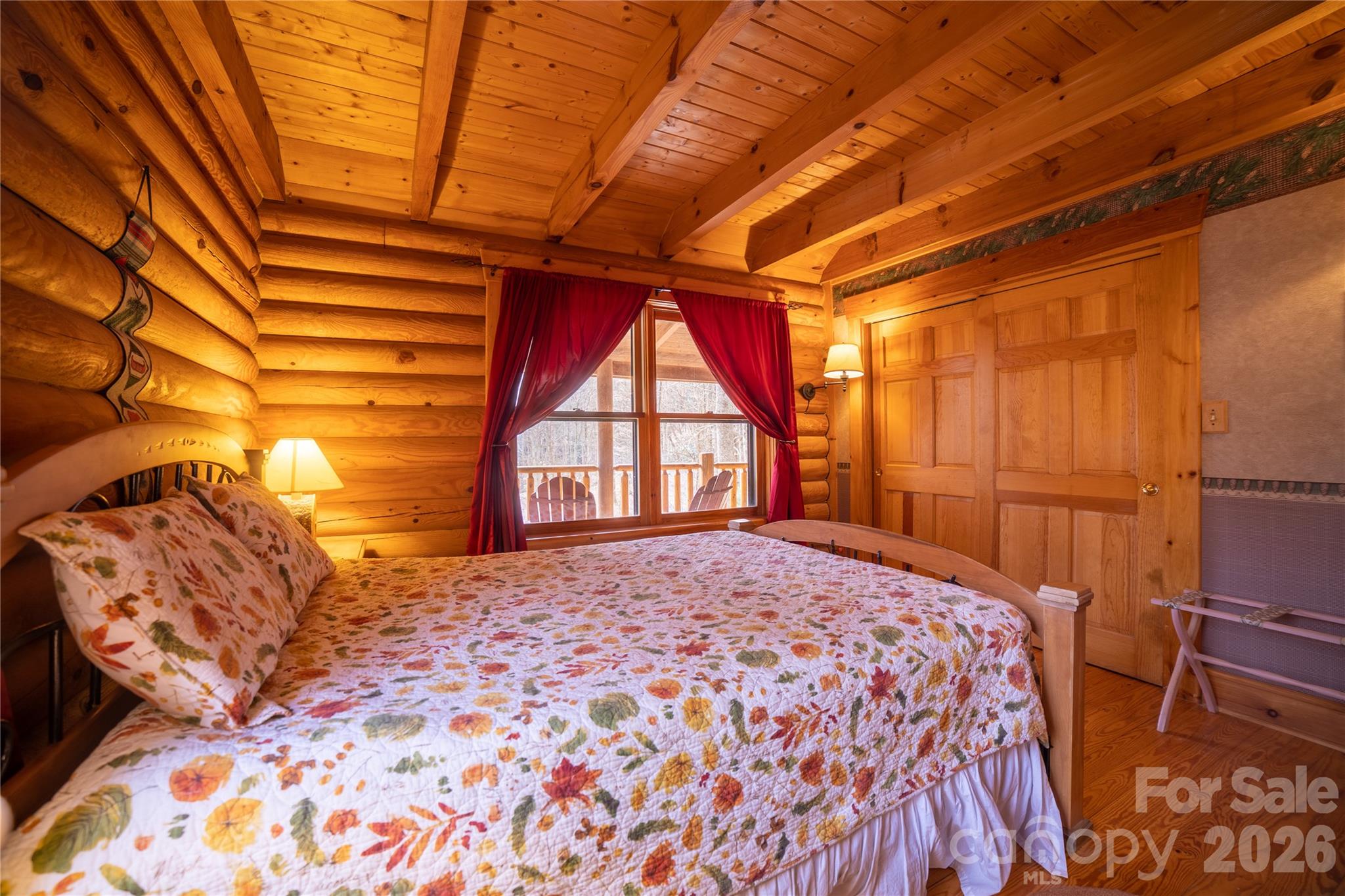 682 Rock House Road — Hot Springs