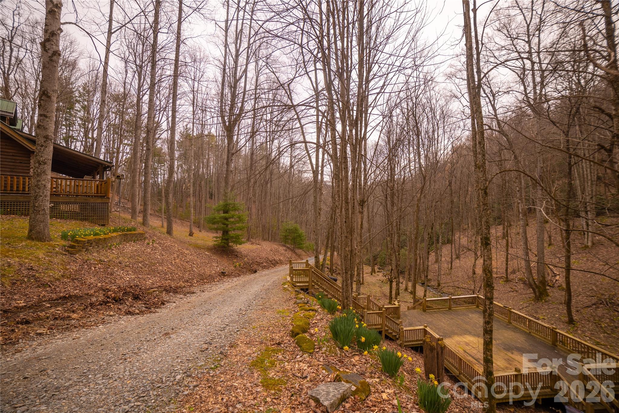 682 Rock House Road — Hot Springs