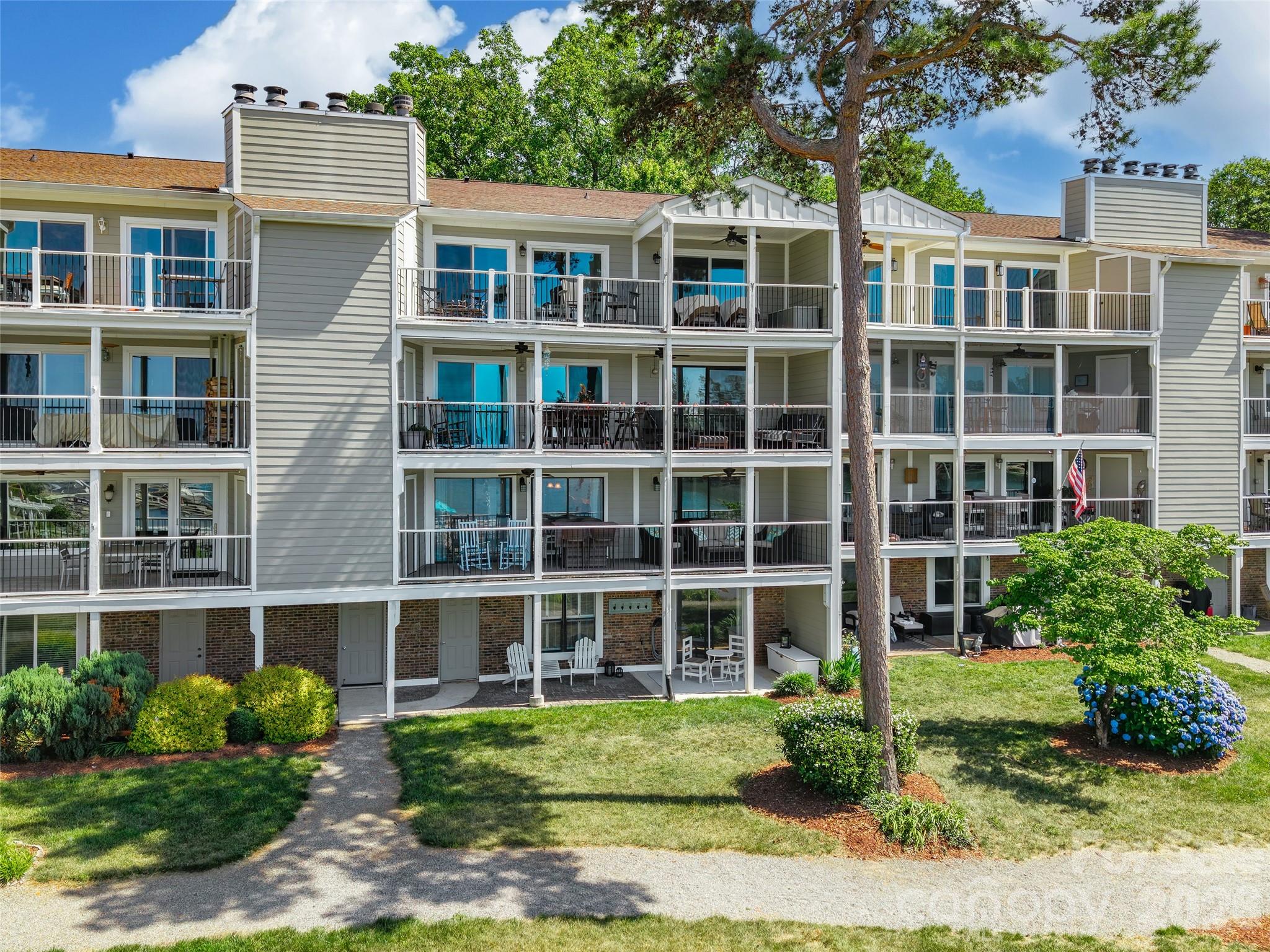 20417 Harborgate Court #507 — Cornelius