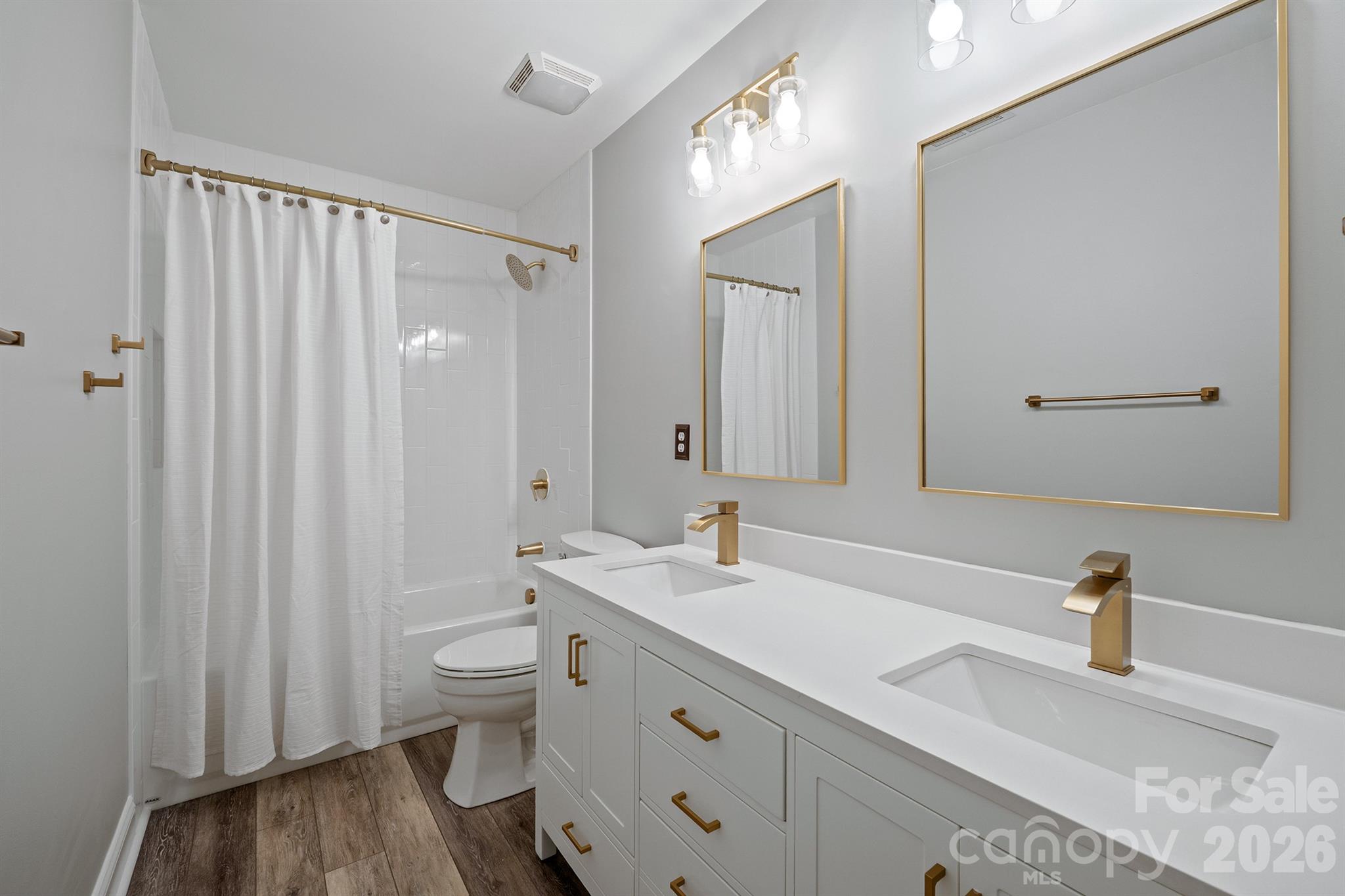 14506 Harvington Drive — Huntersville