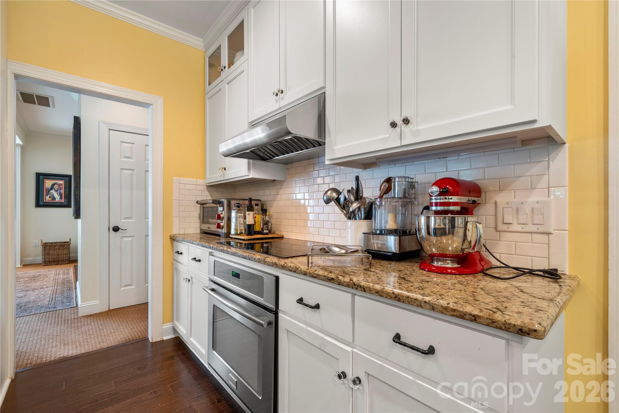270 Sunset Drive SE — Concord