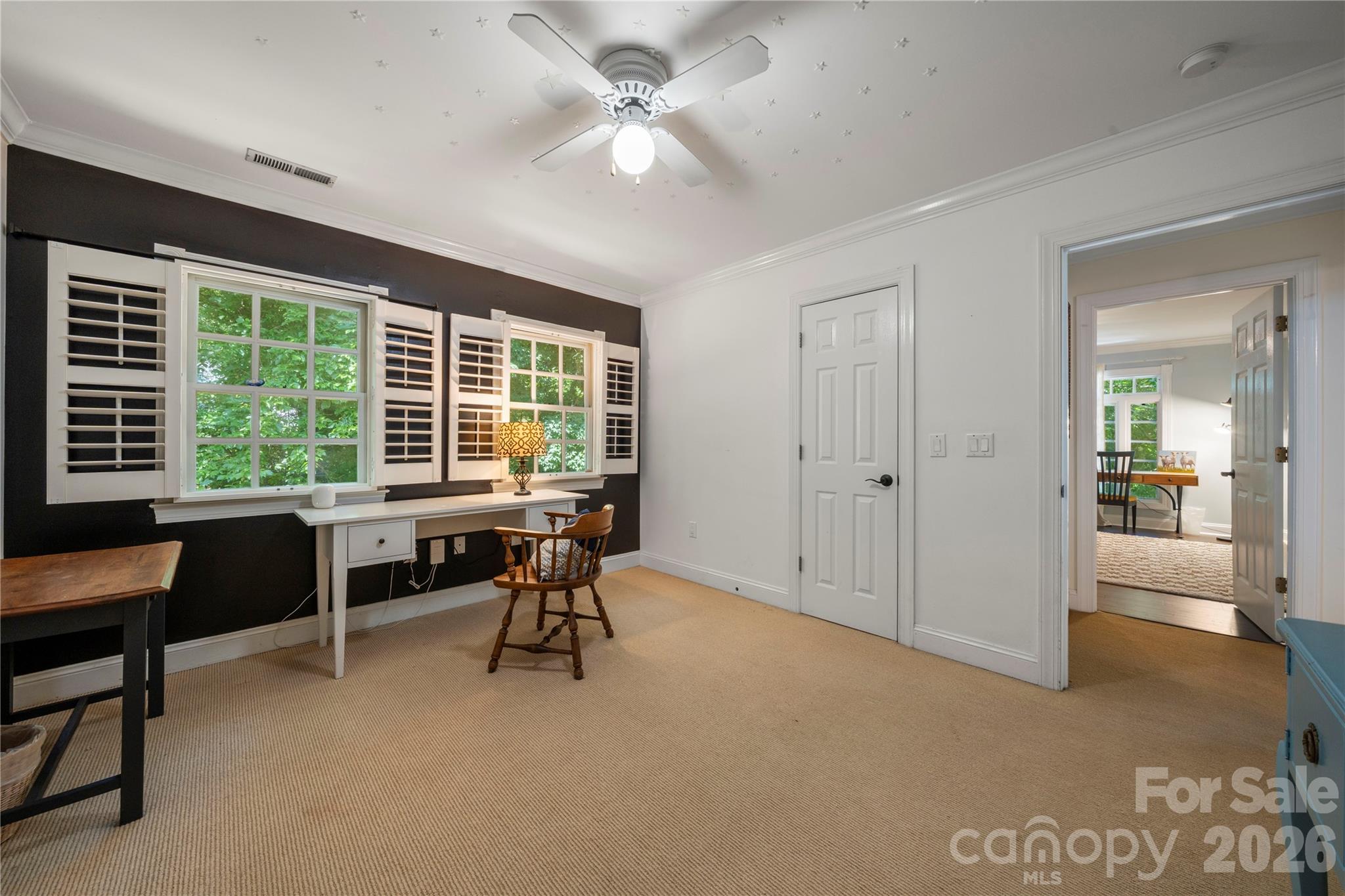 270 Sunset Drive SE — Concord