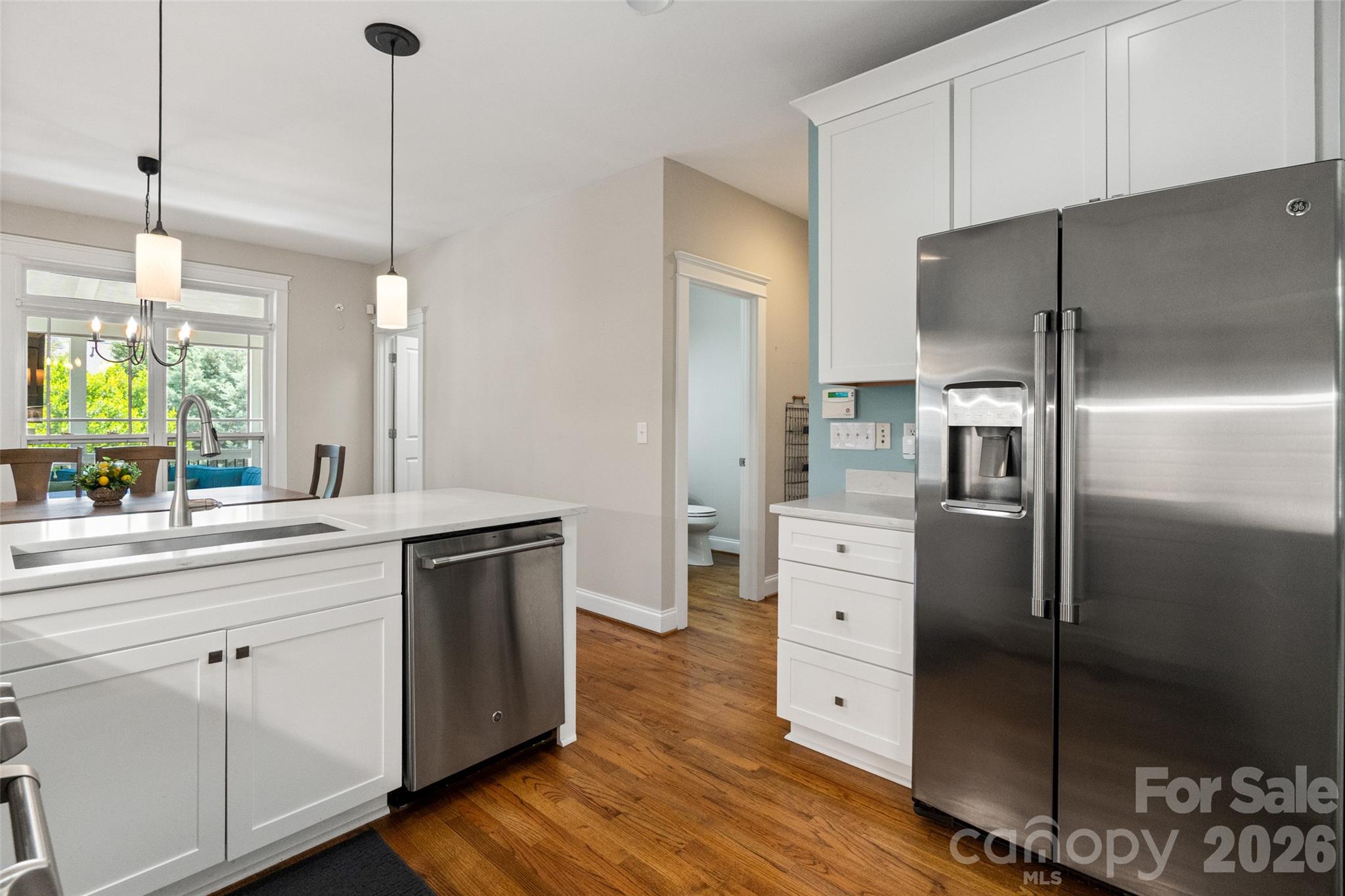6008 Langham Court — Charlotte