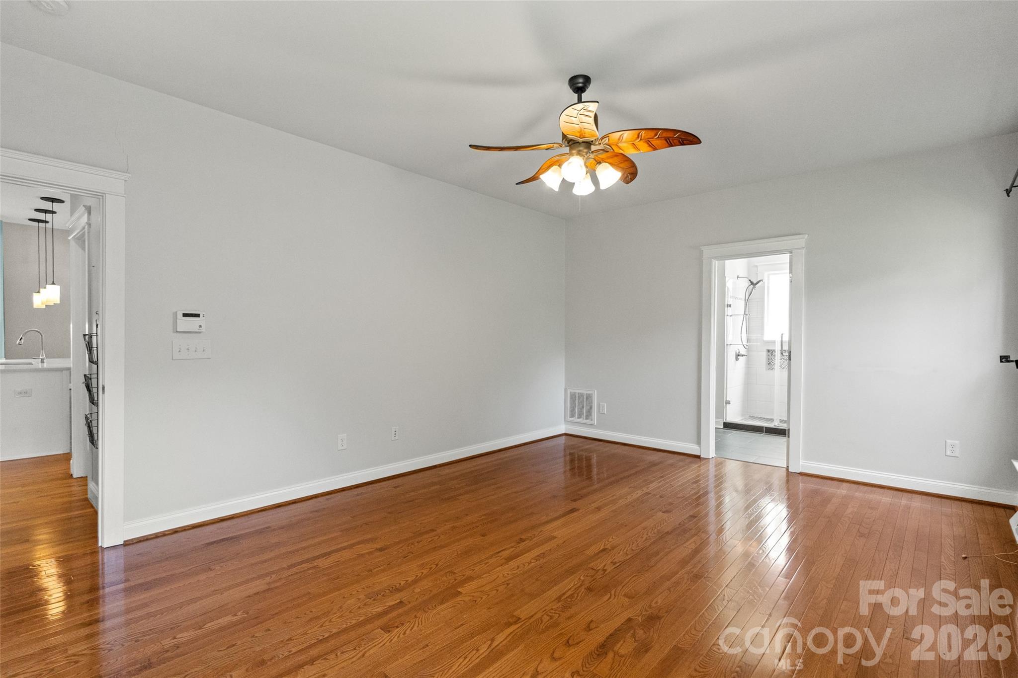 6008 Langham Court — Charlotte