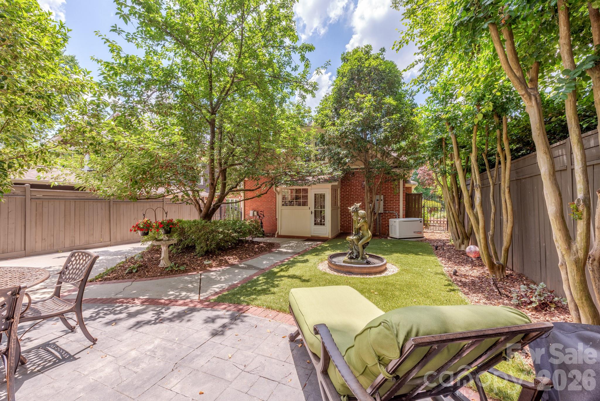 2601 E 5th Street — Charlotte