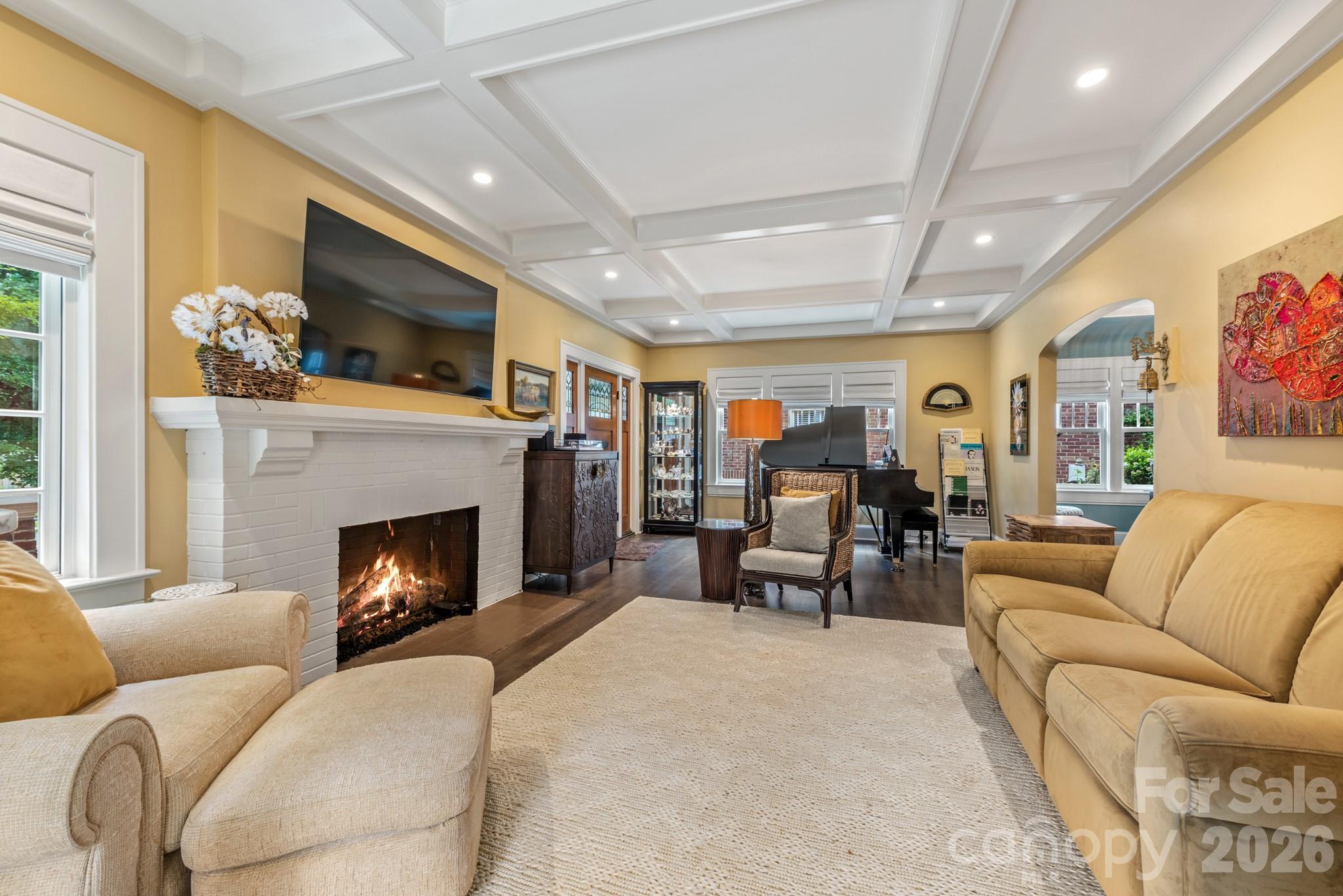 2601 E 5th Street — Charlotte