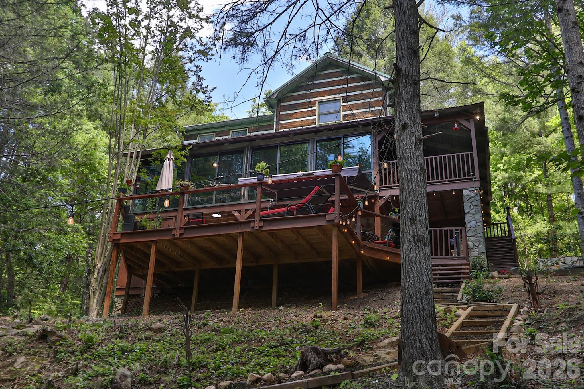 408 Stone River Drive — Traphill