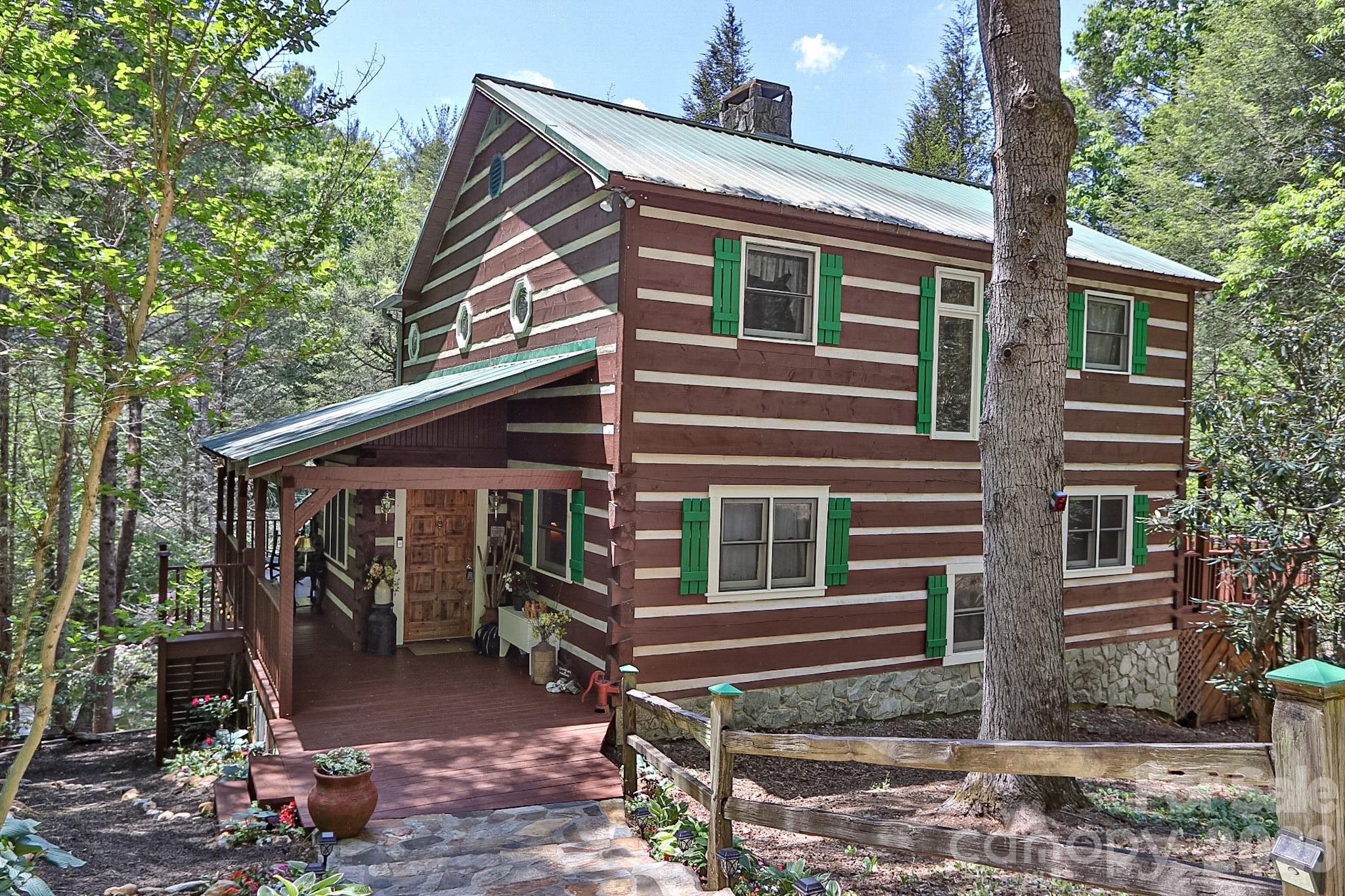 408 Stone River Drive — Traphill