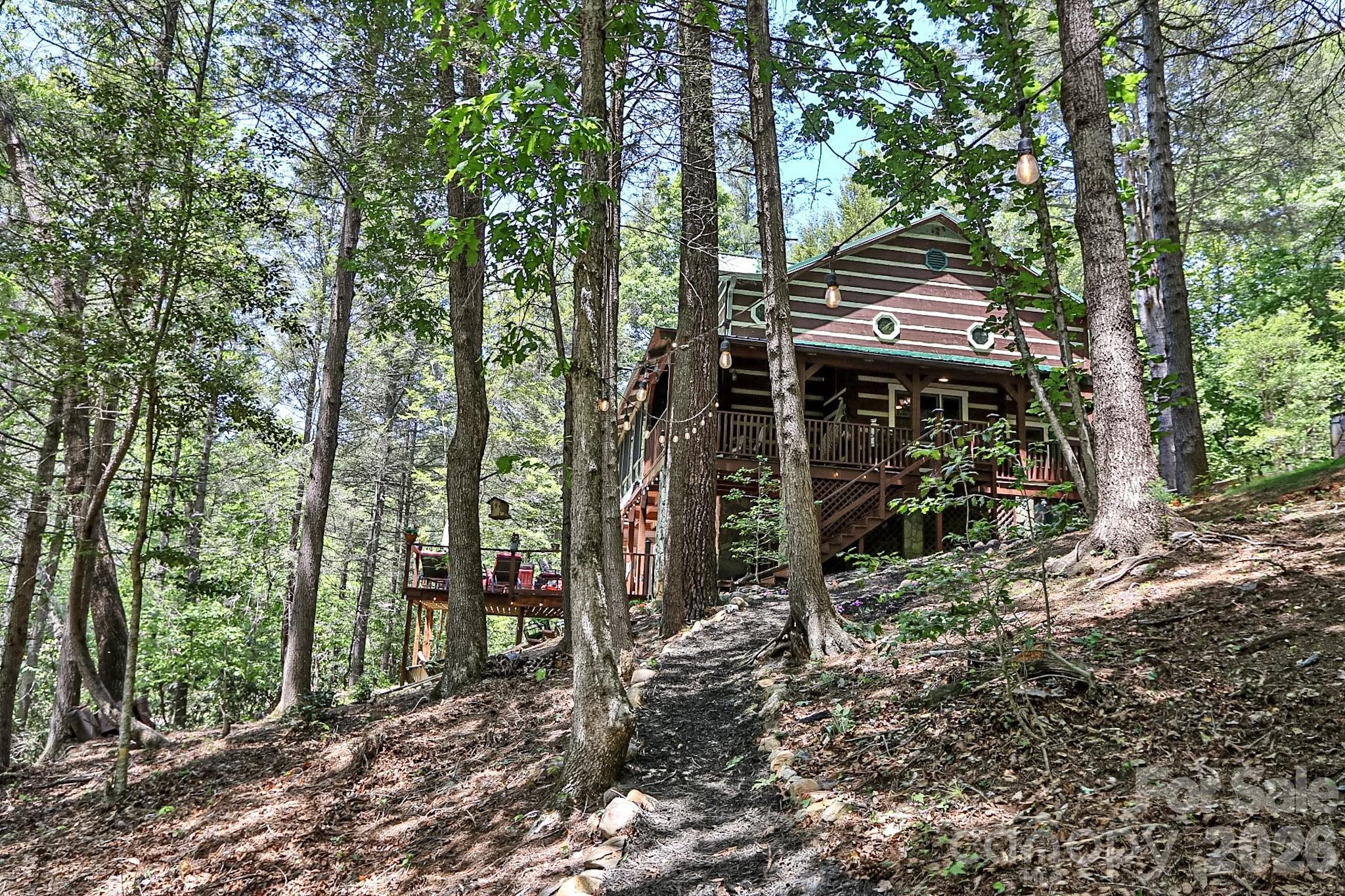 408 Stone River Drive — Traphill