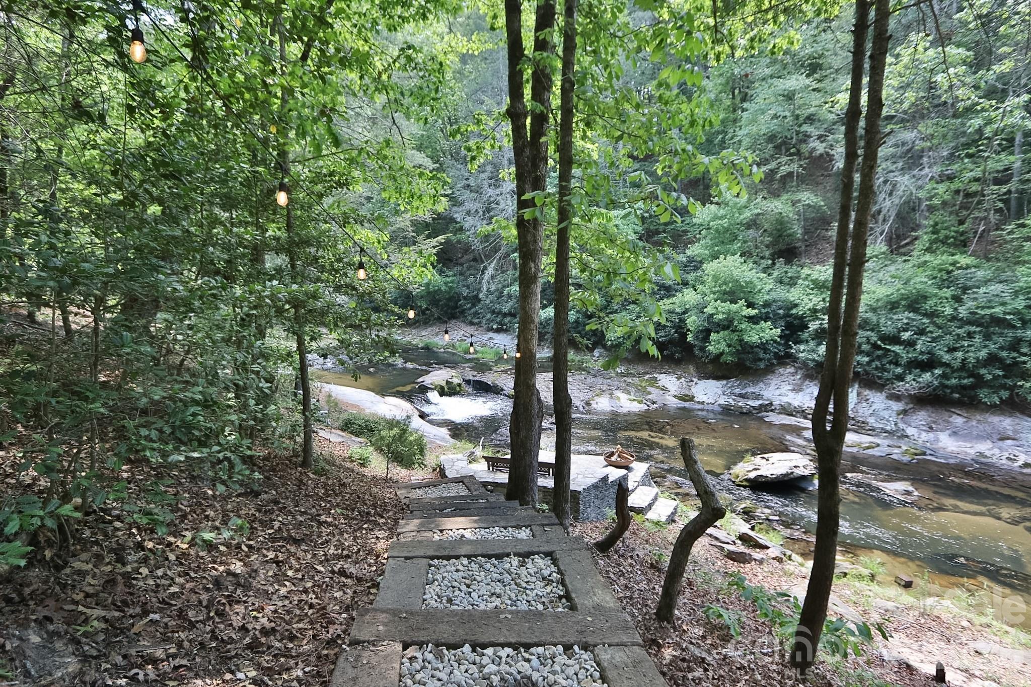 408 Stone River Drive — Traphill