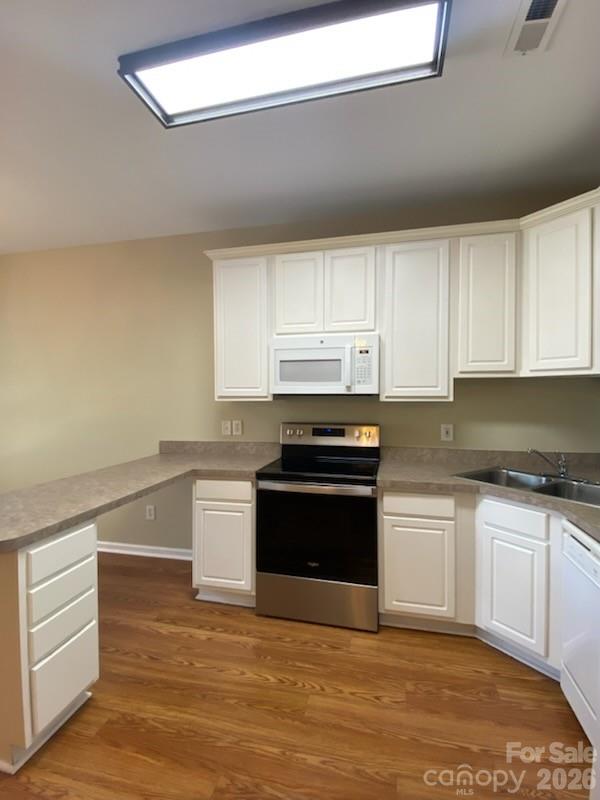 112 Sunridge Drive — Mooresville