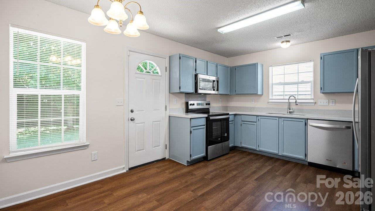 2114 Pleasant Dale Drive — Charlotte