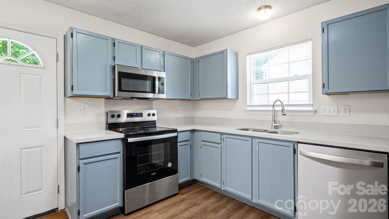 2114 Pleasant Dale Drive — Charlotte