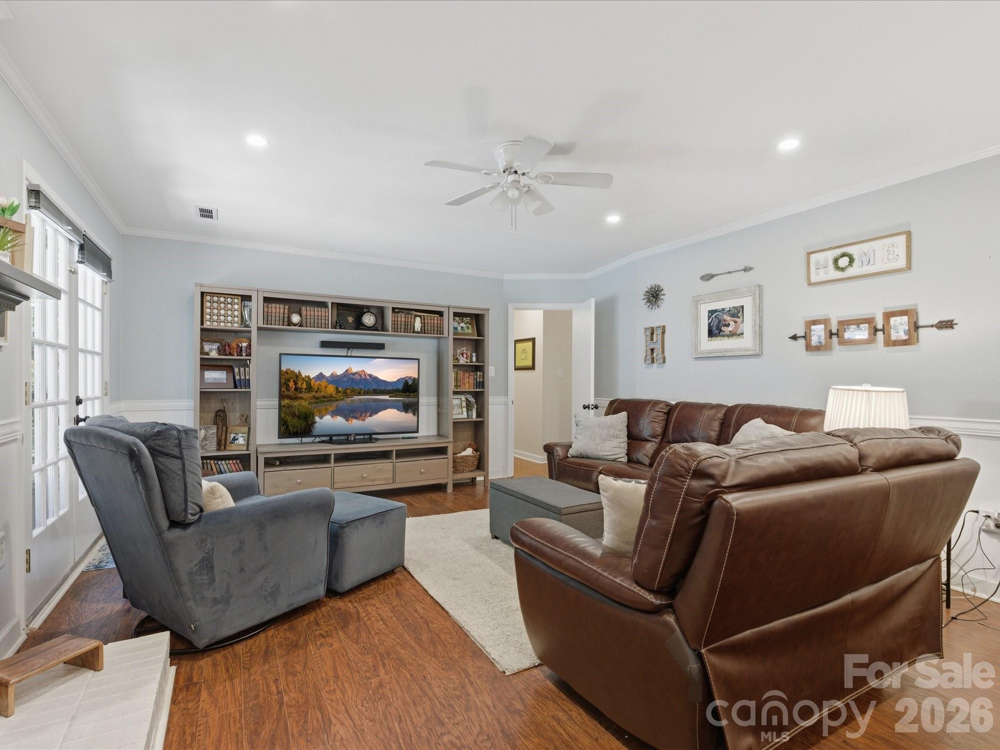 7102 Graburn Road — Charlotte