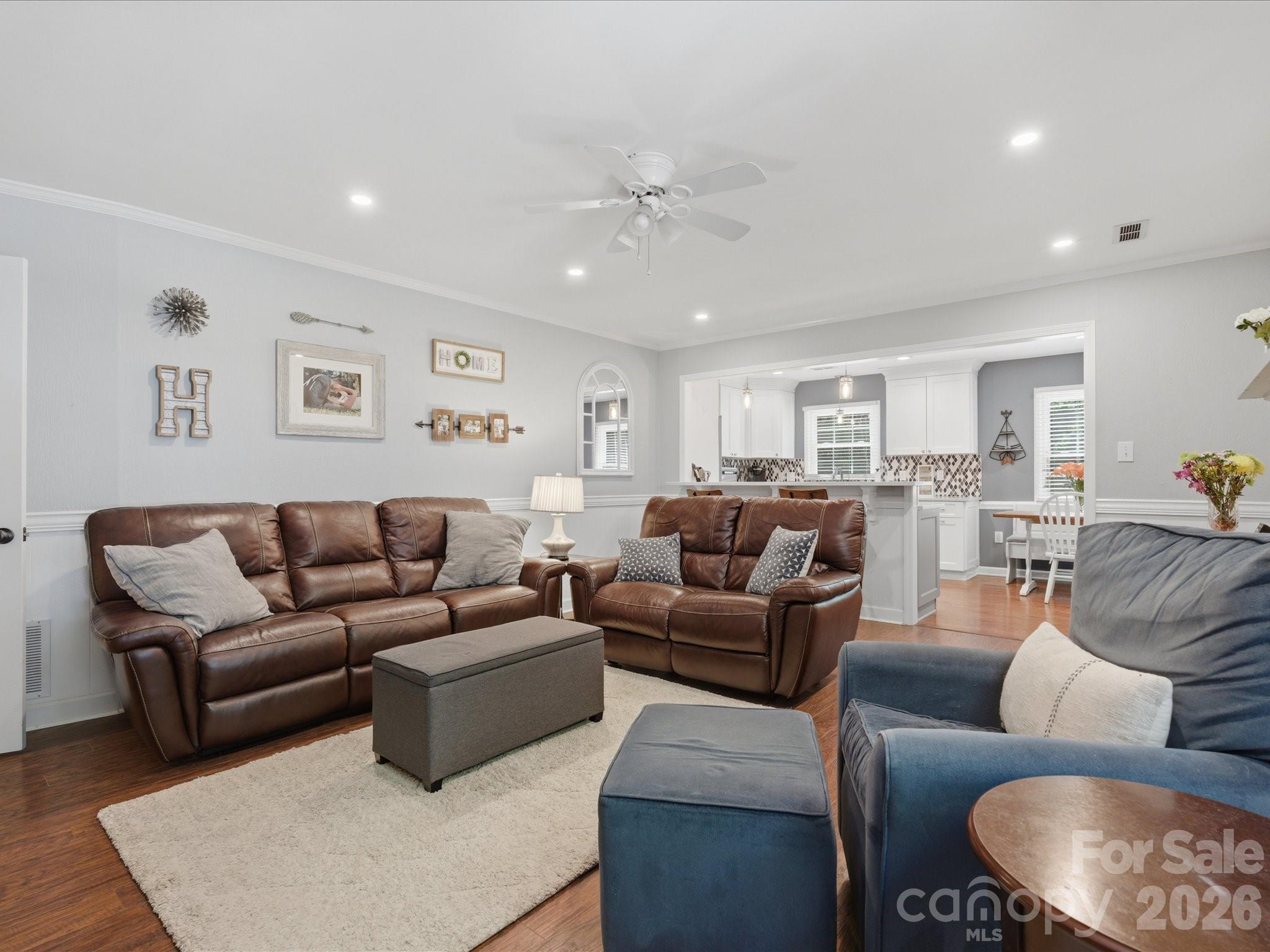 7102 Graburn Road — Charlotte