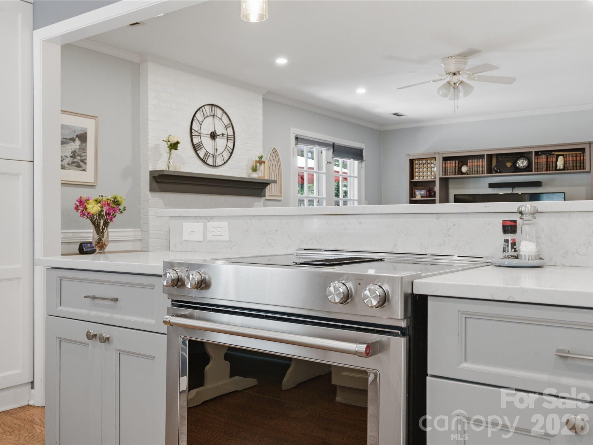 7102 Graburn Road — Charlotte