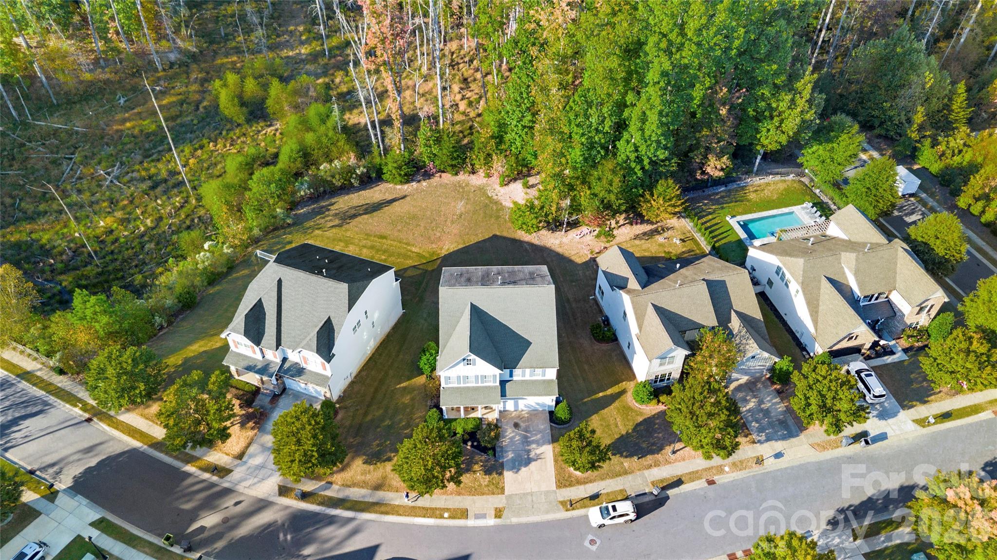 15504 Oleander Drive — Charlotte