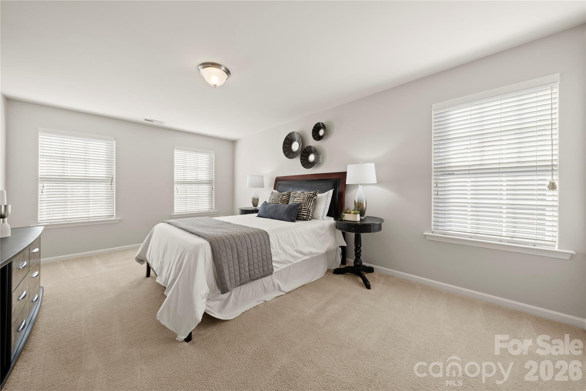 15504 Oleander Drive — Charlotte