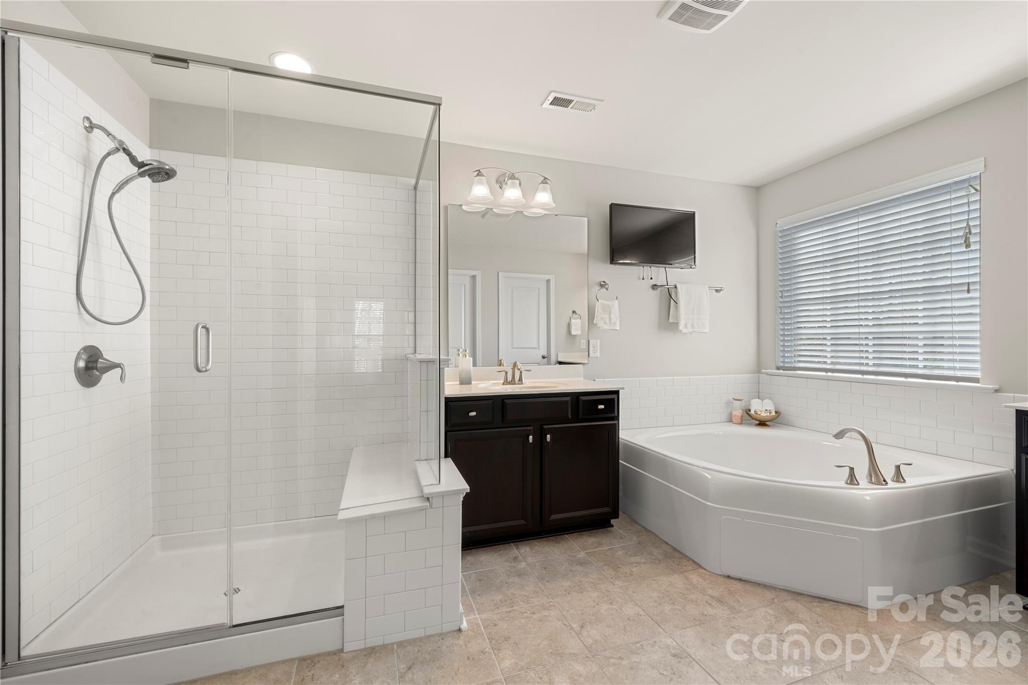 15504 Oleander Drive — Charlotte
