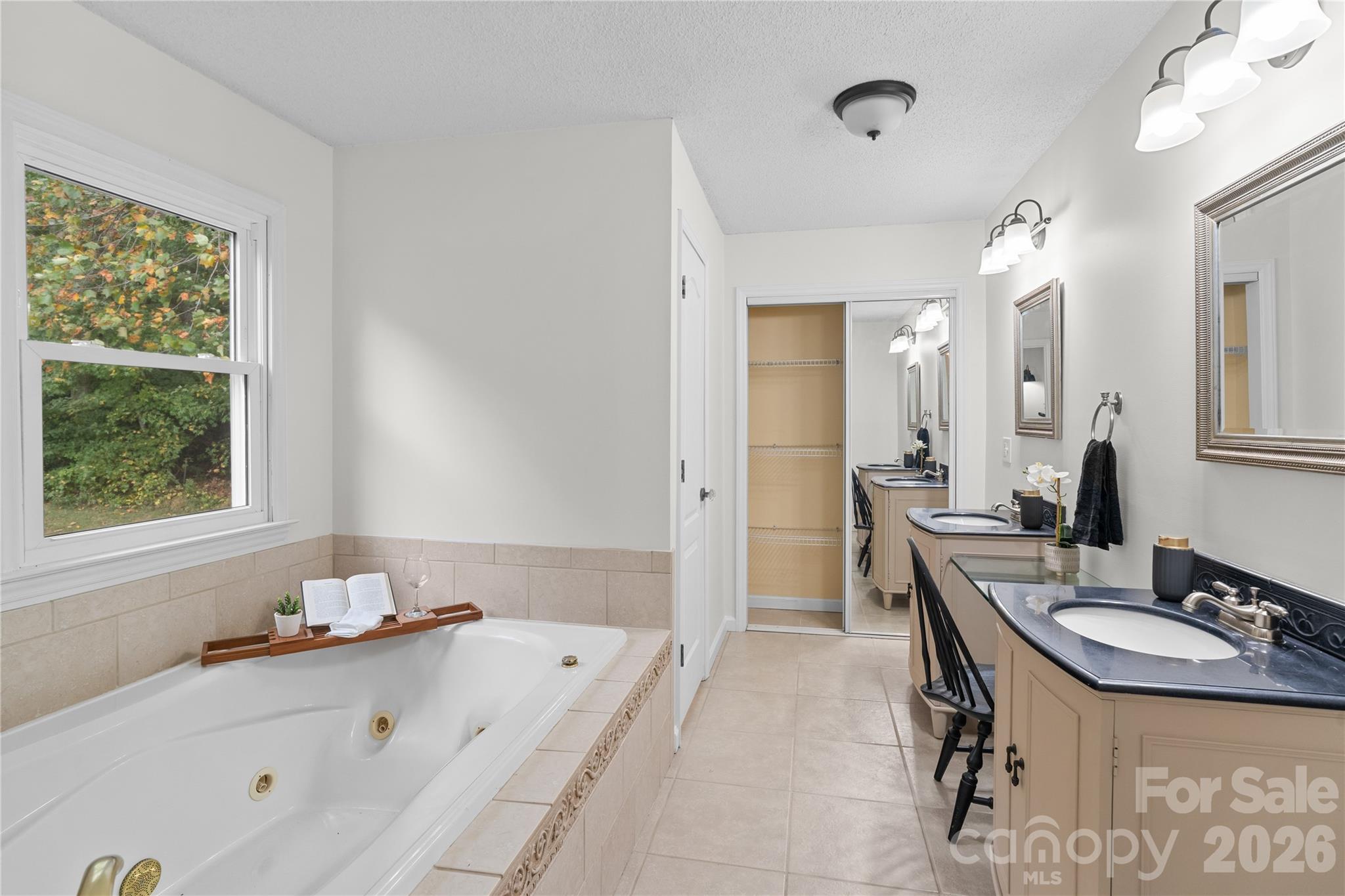 1335 Blacksnake Road — Stanley