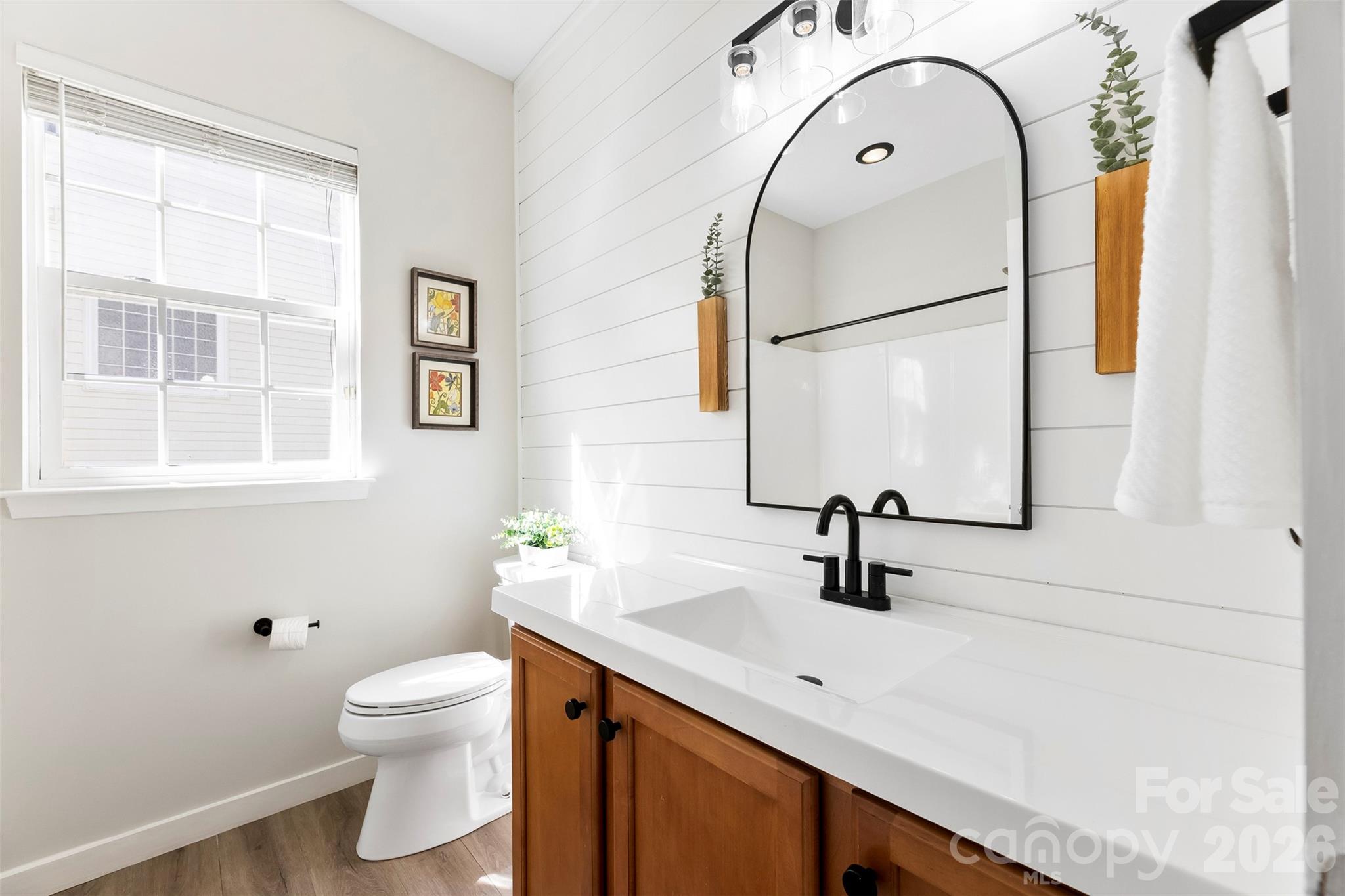 6237 Breckfield Court — Charlotte