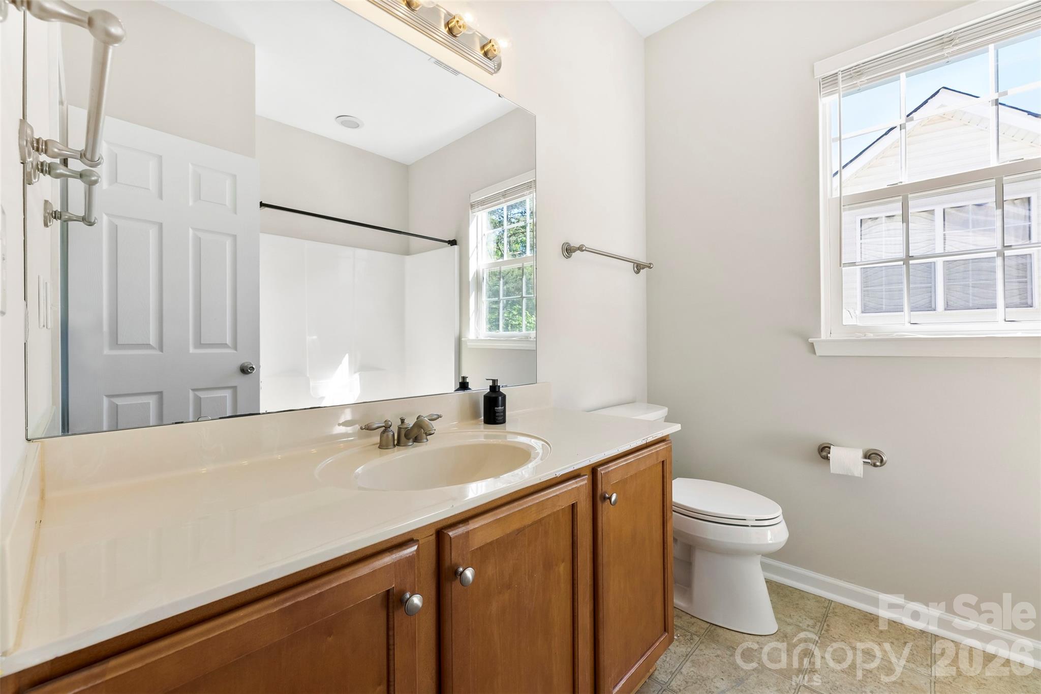 6237 Breckfield Court — Charlotte