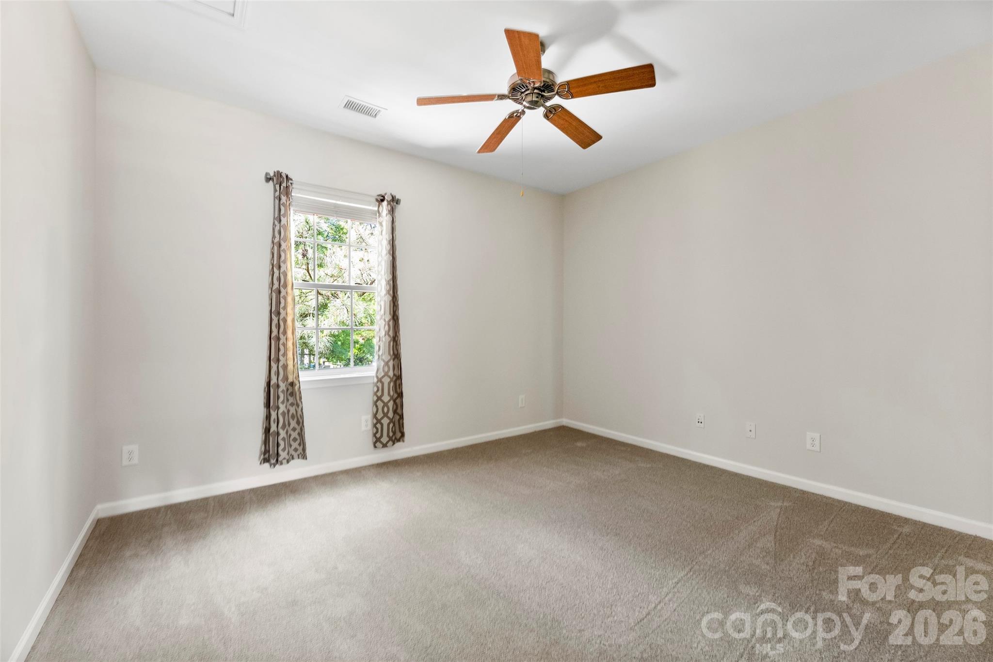 6237 Breckfield Court — Charlotte
