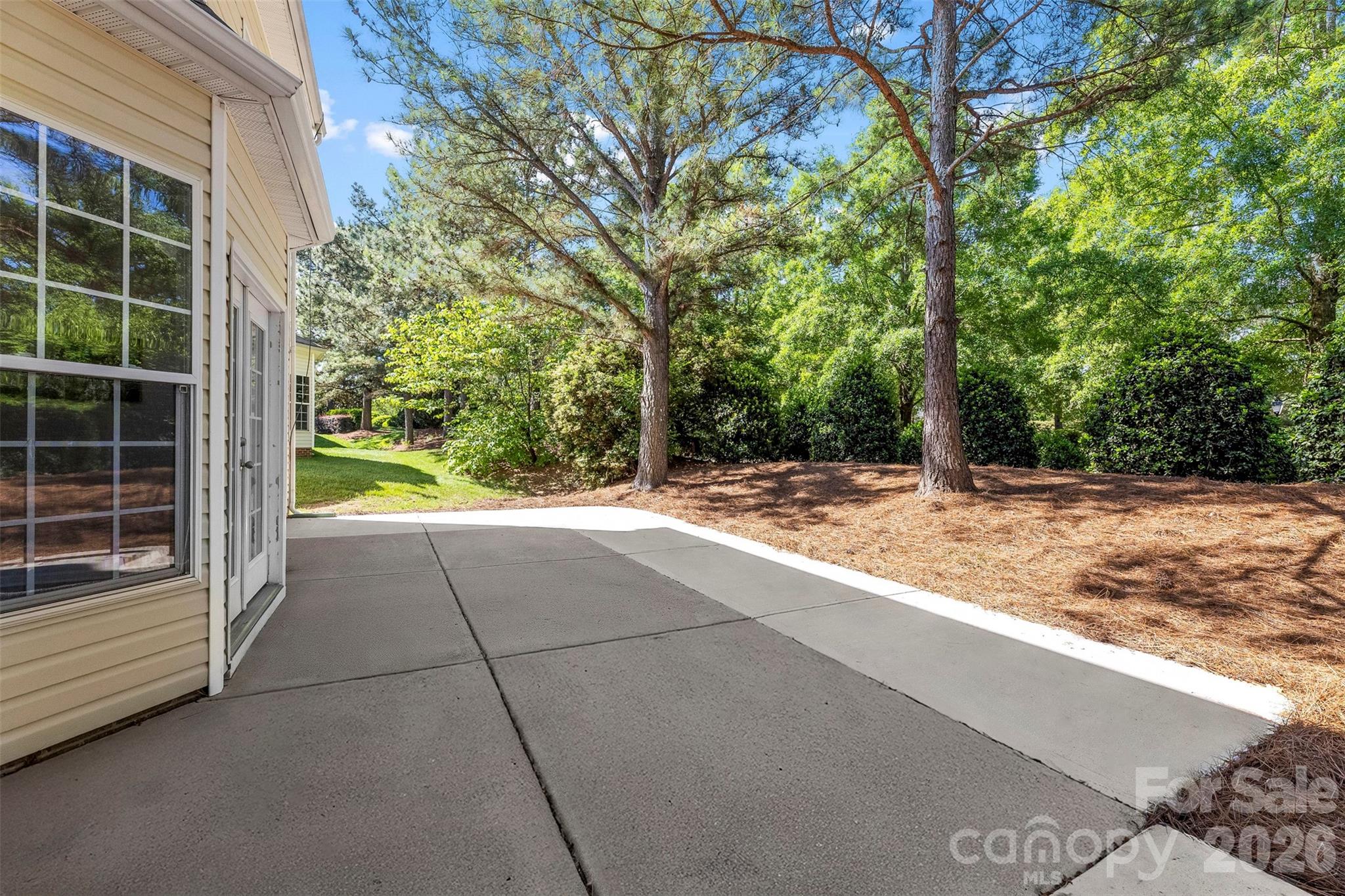 6237 Breckfield Court — Charlotte