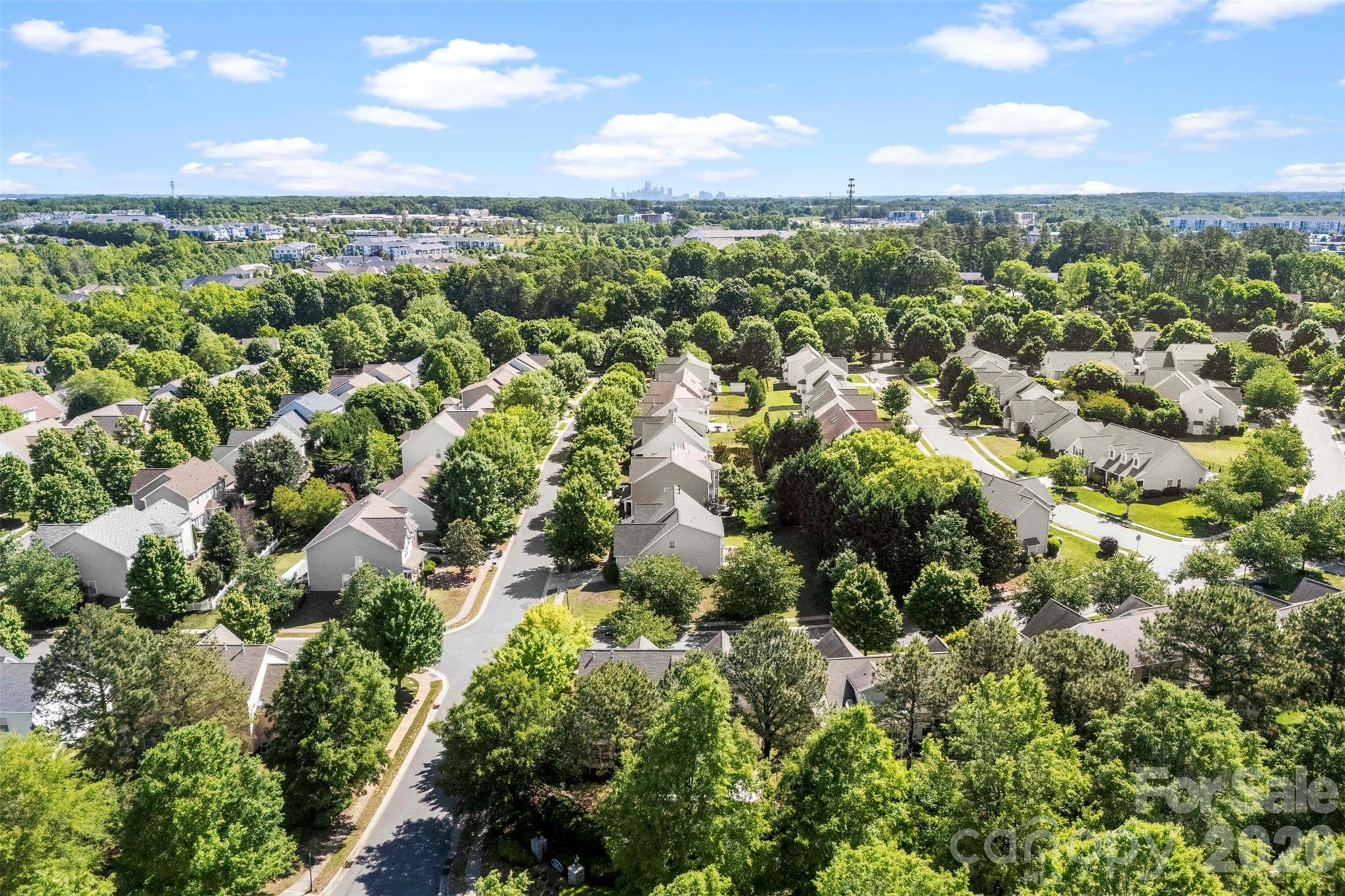 6237 Breckfield Court — Charlotte