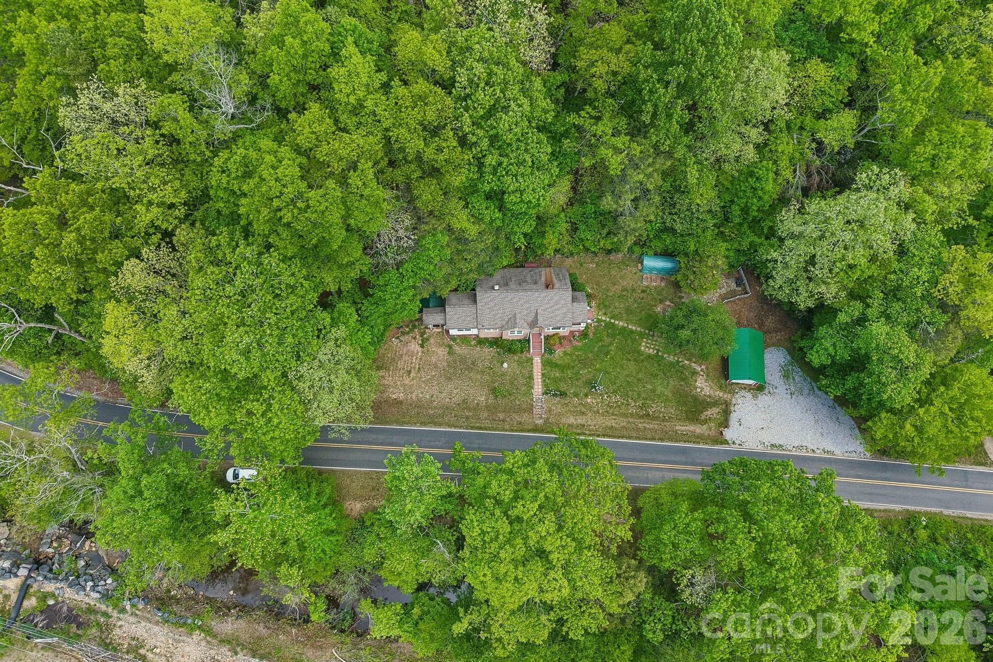 2627 White Oak Road — Burnsville