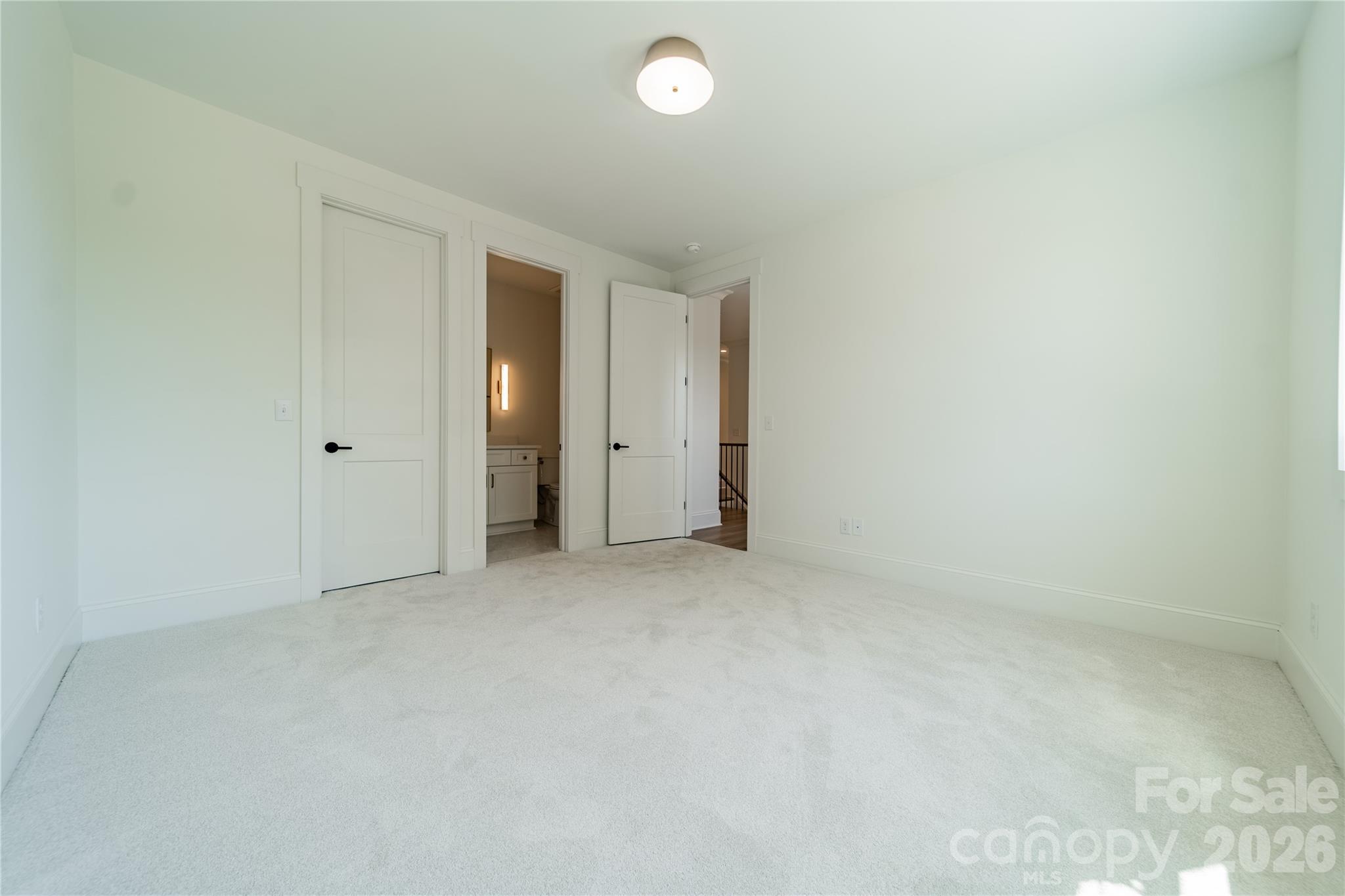 2648 Roslyn Avenue — Charlotte