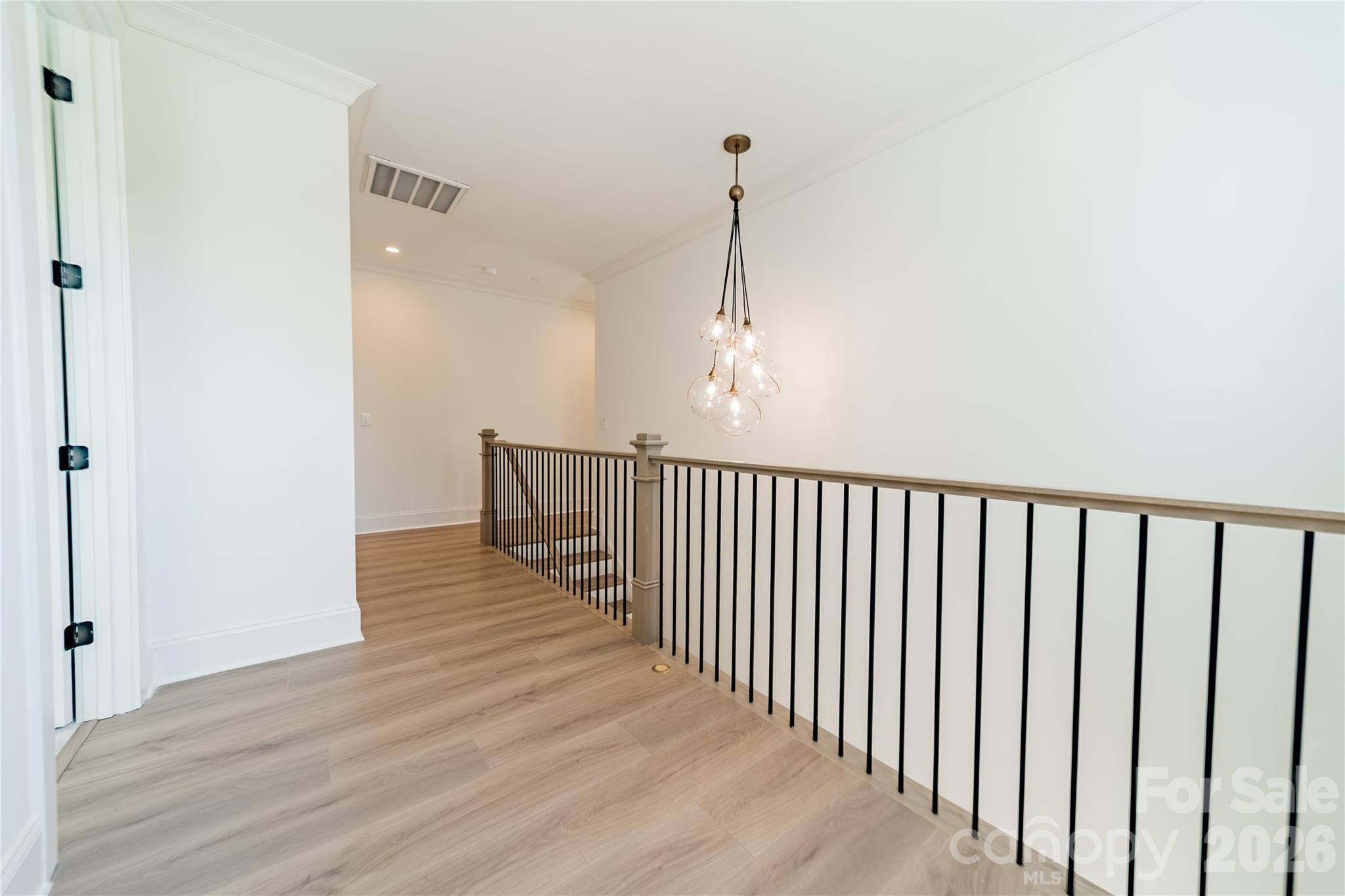 2648 Roslyn Avenue — Charlotte