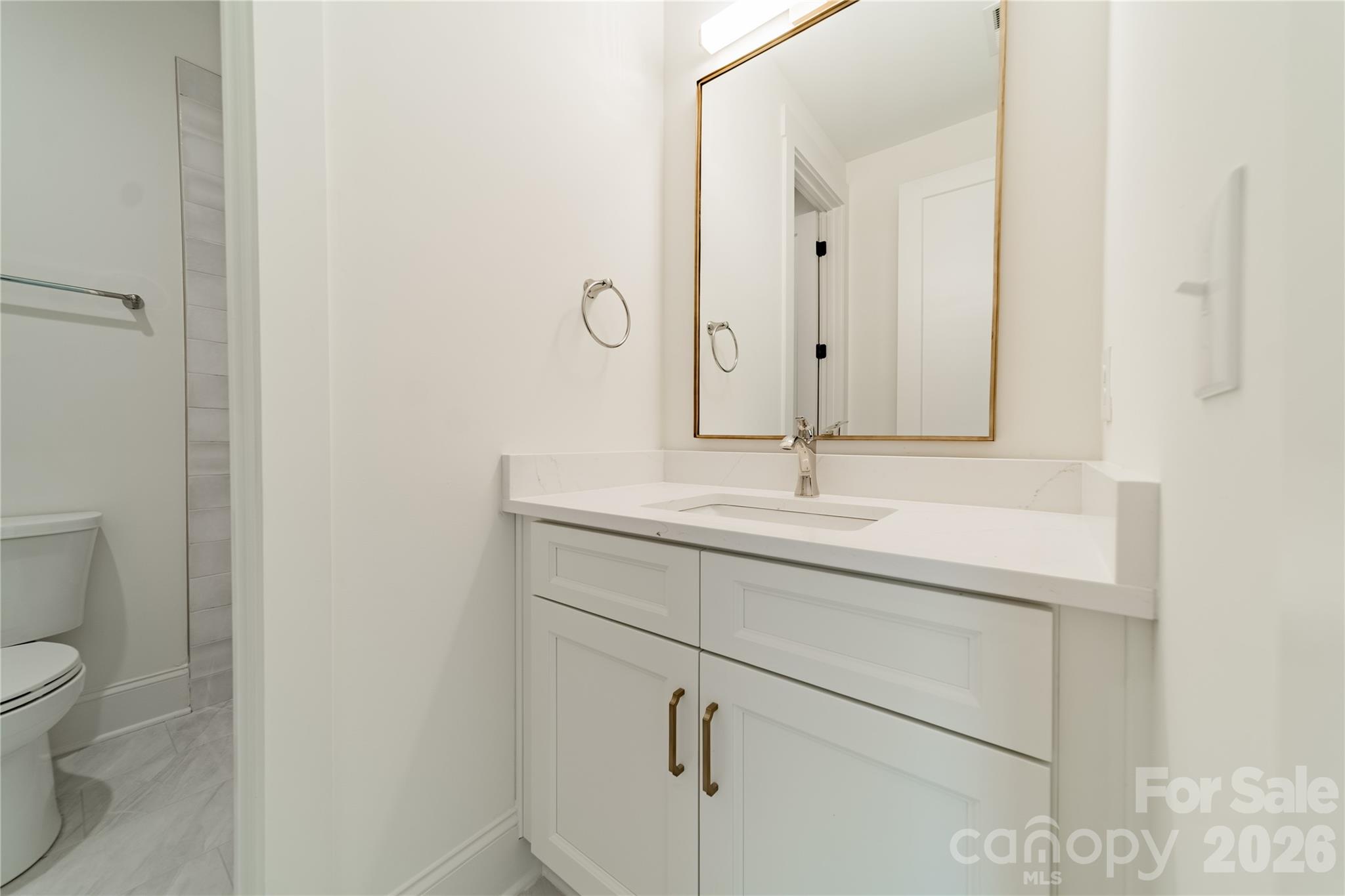 2648 Roslyn Avenue — Charlotte