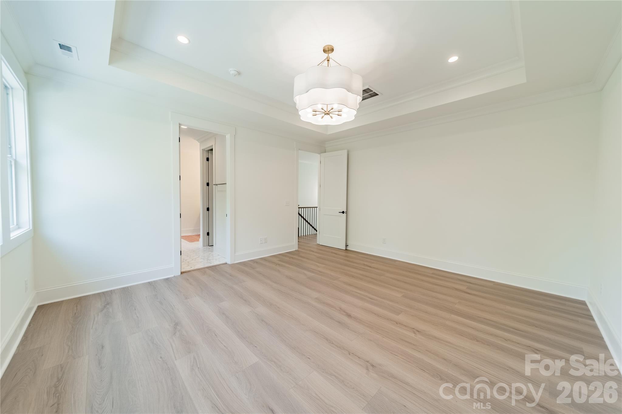 2648 Roslyn Avenue — Charlotte