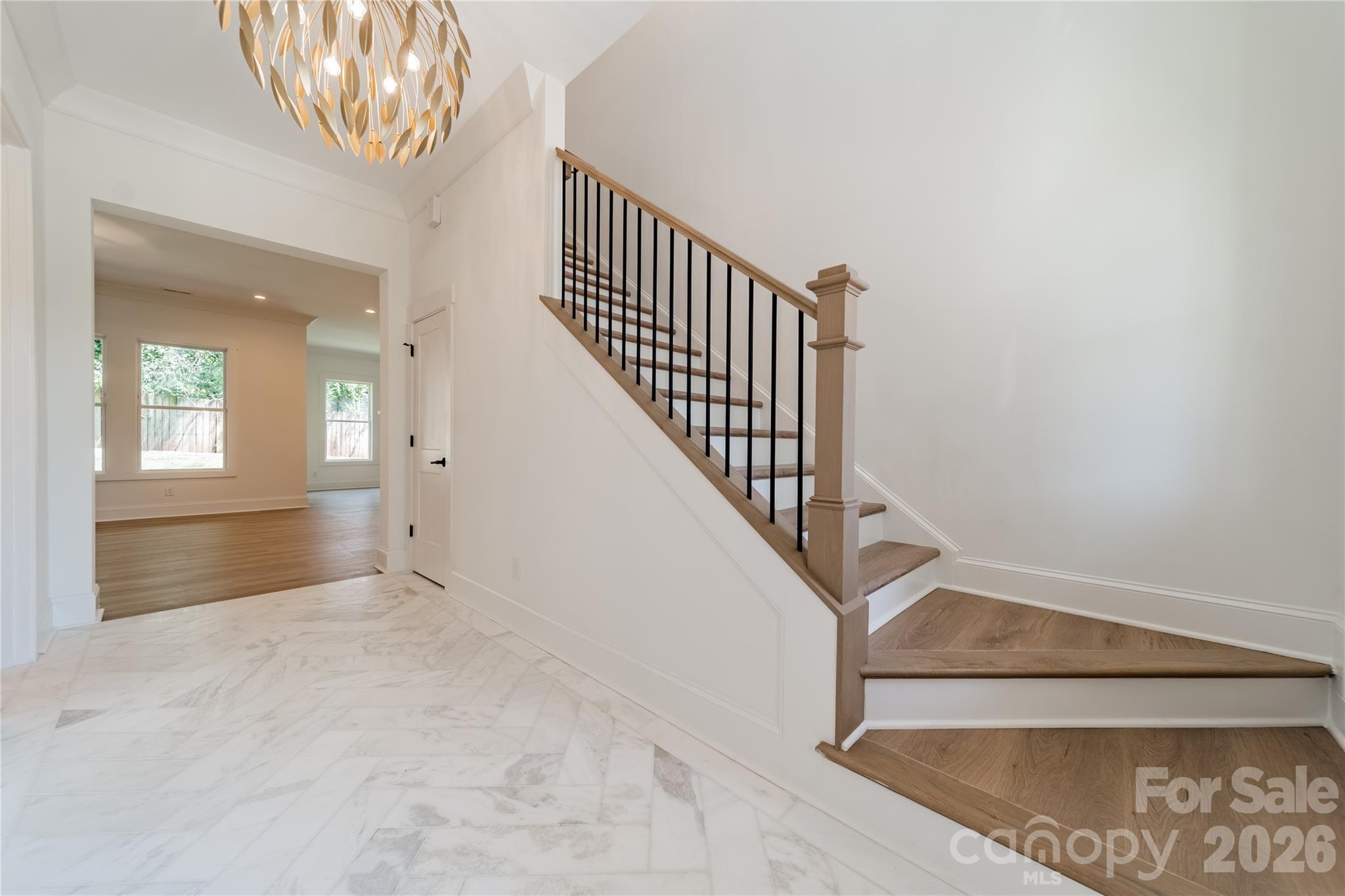 2648 Roslyn Avenue — Charlotte
