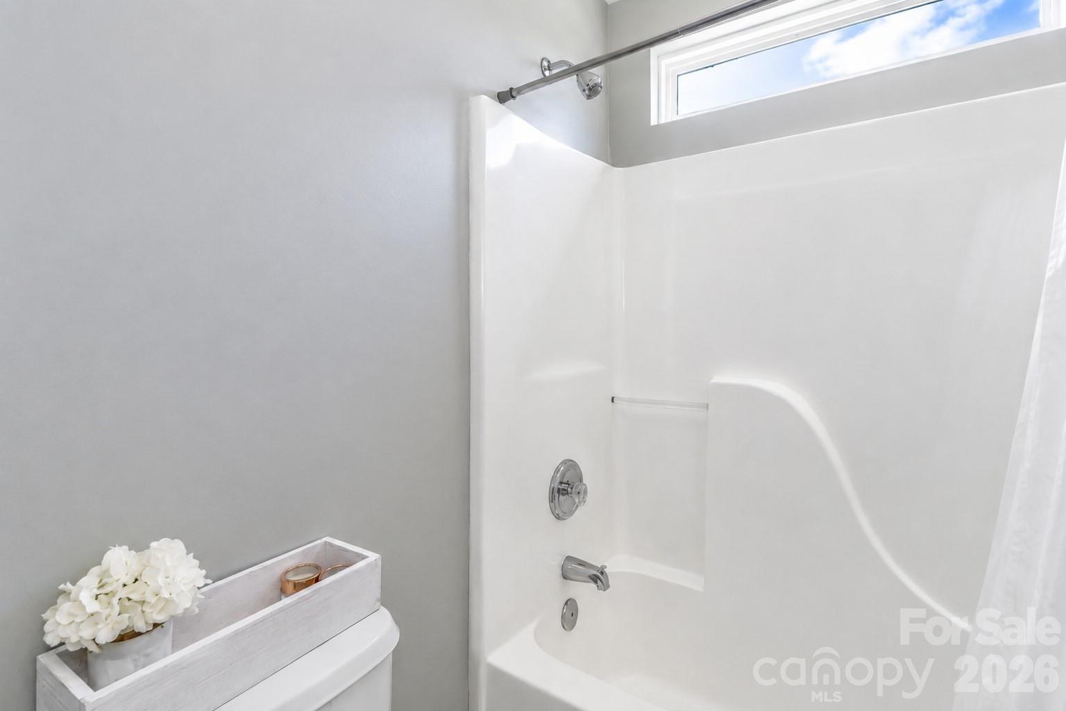 1182 Tufton Place NW — Concord