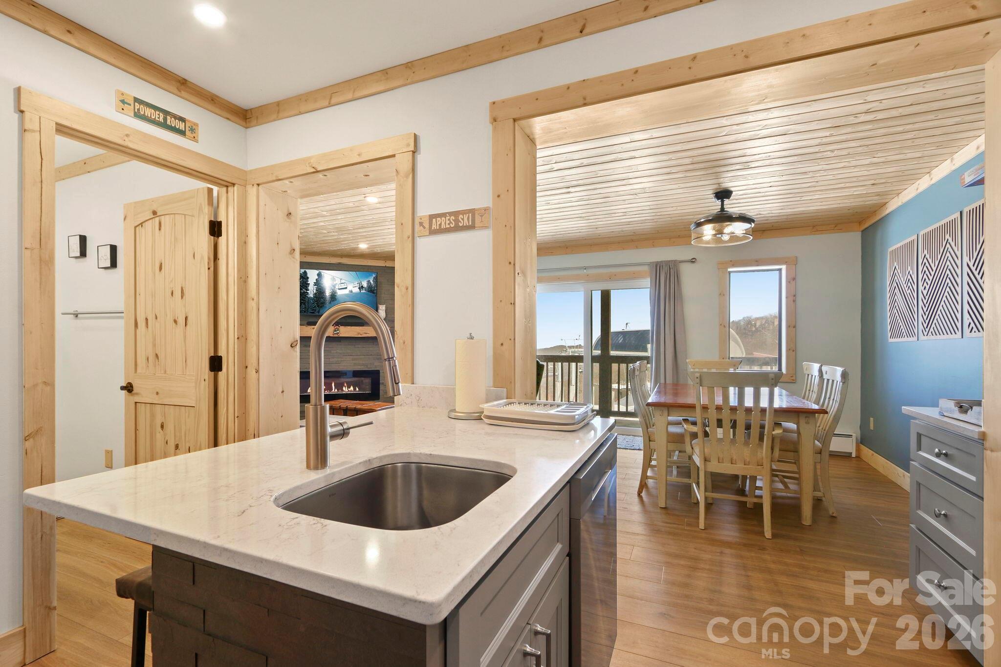 104 Sugar Ski Drive — Banner Elk