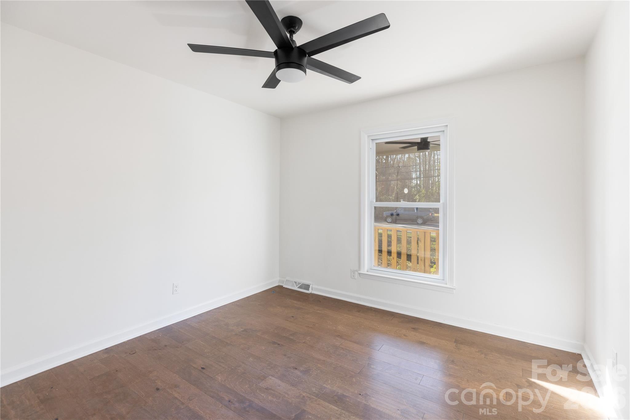 6401 Park South Drive — Charlotte