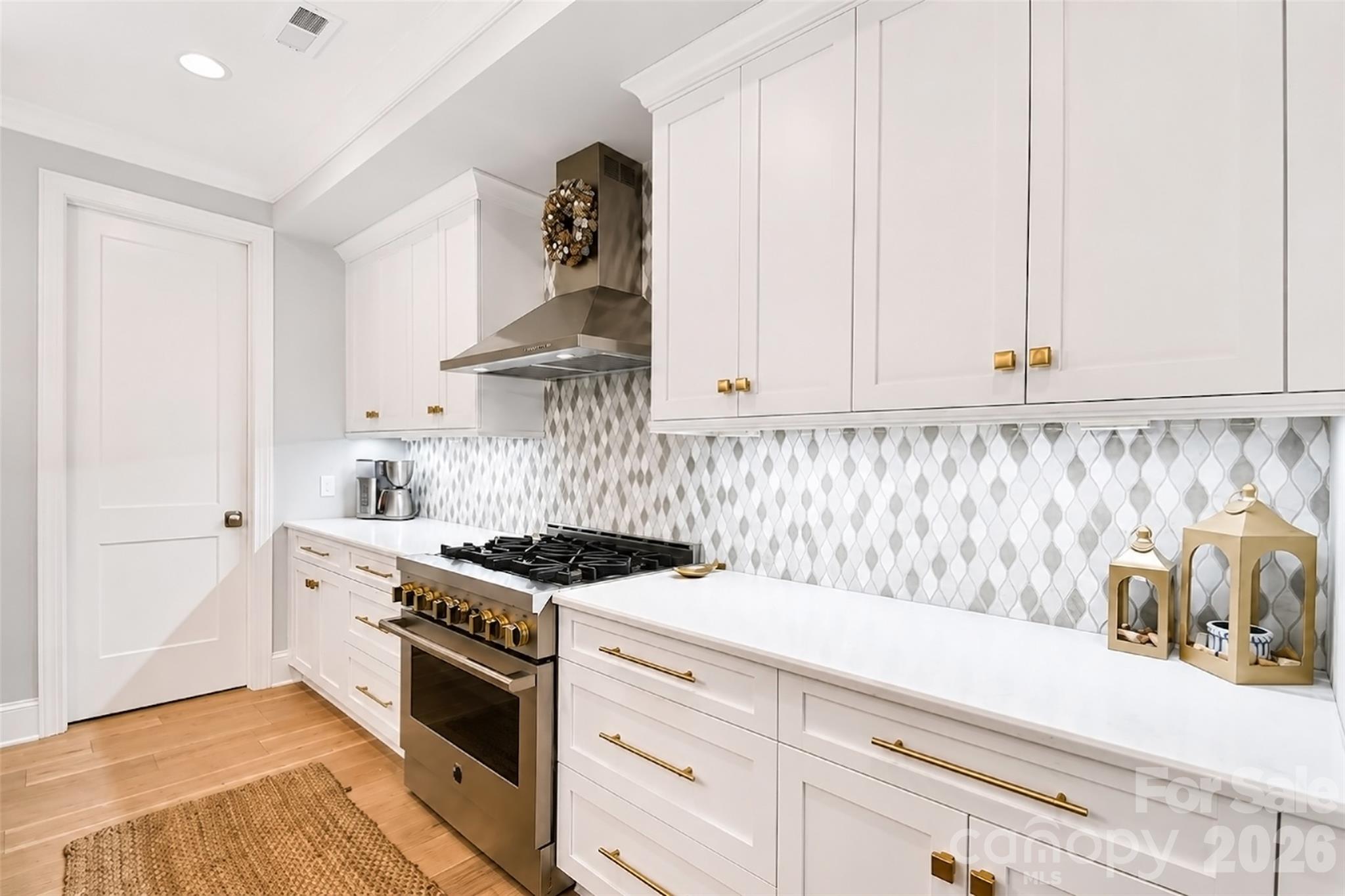 12048 Huntson Reserve Road — Huntersville