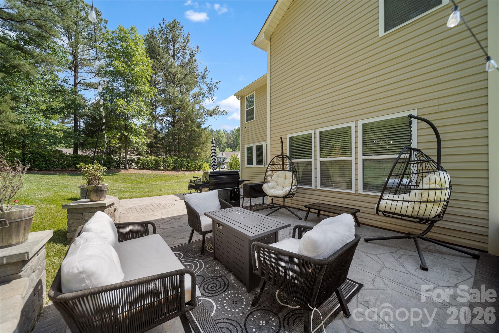 8122 Mossy Rock Road — Waxhaw