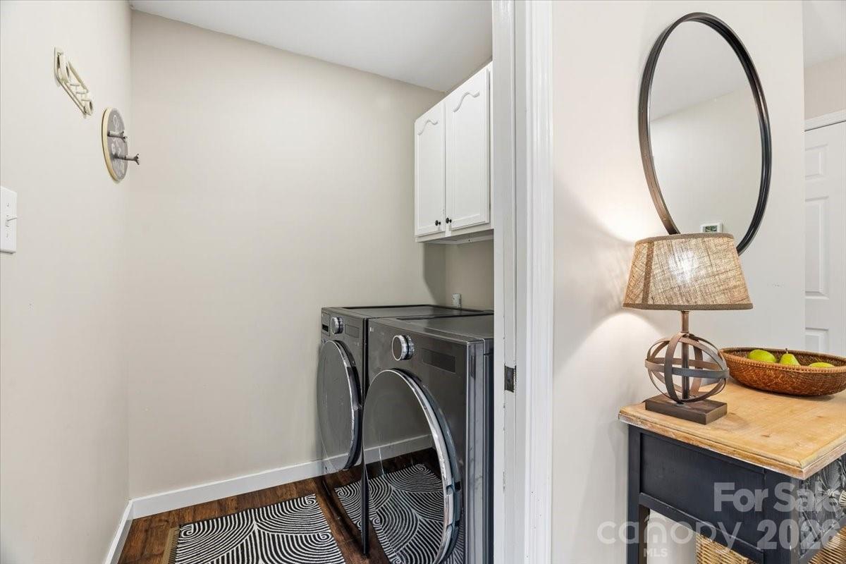 714 River Bend Drive — Mars Hill
