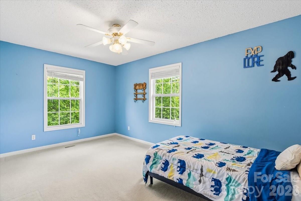 714 River Bend Drive — Mars Hill