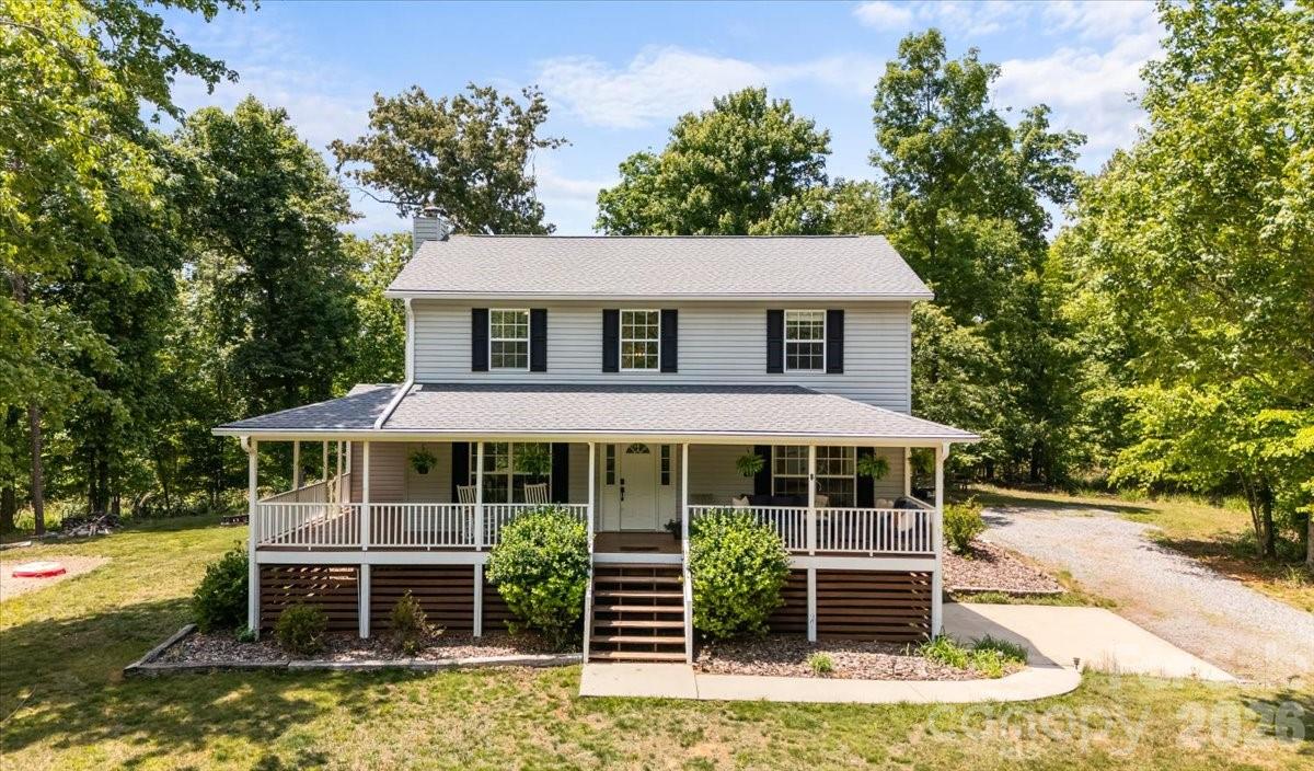 714 River Bend Drive — Mars Hill