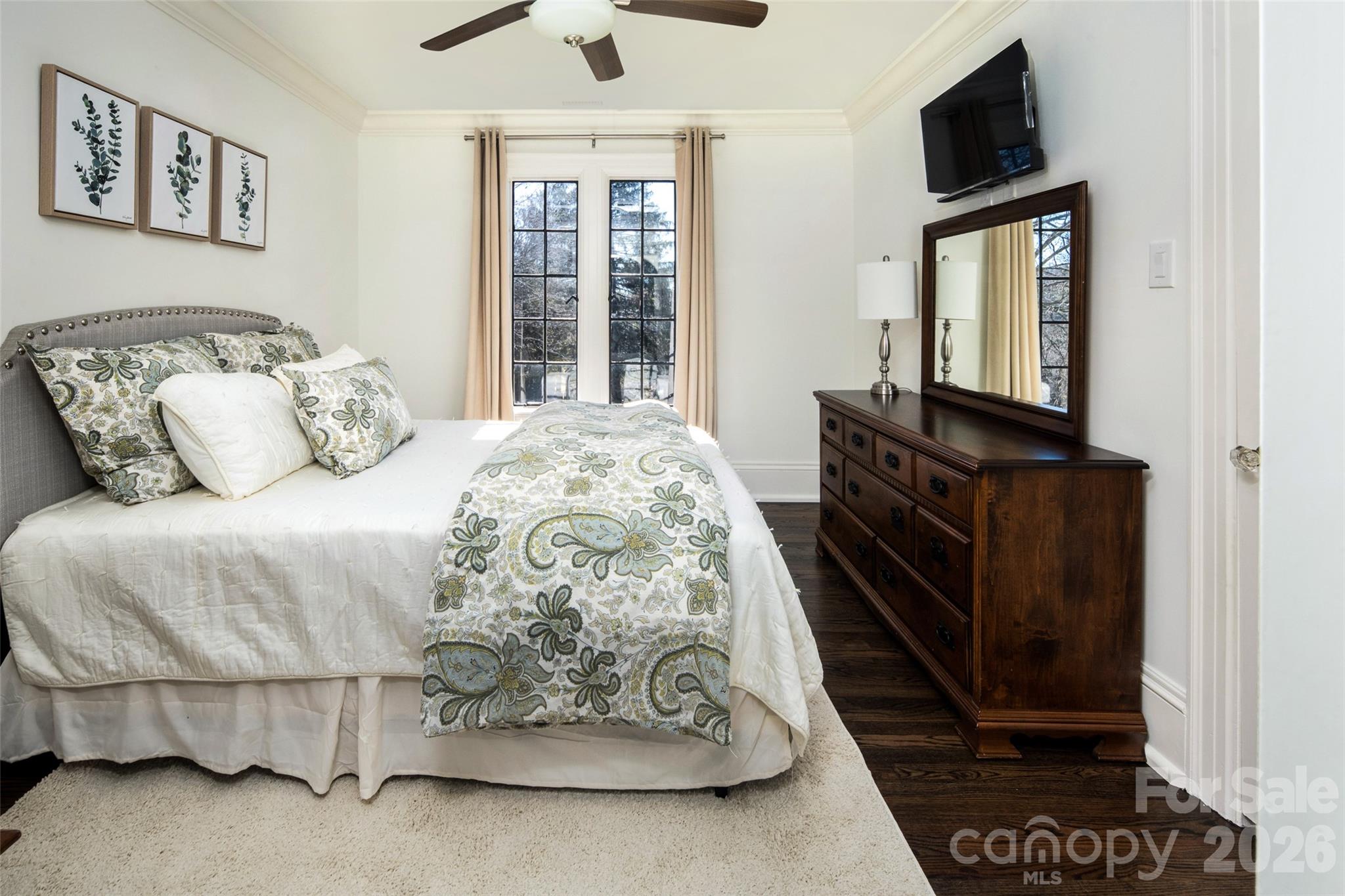 72 Windsor Road — Asheville