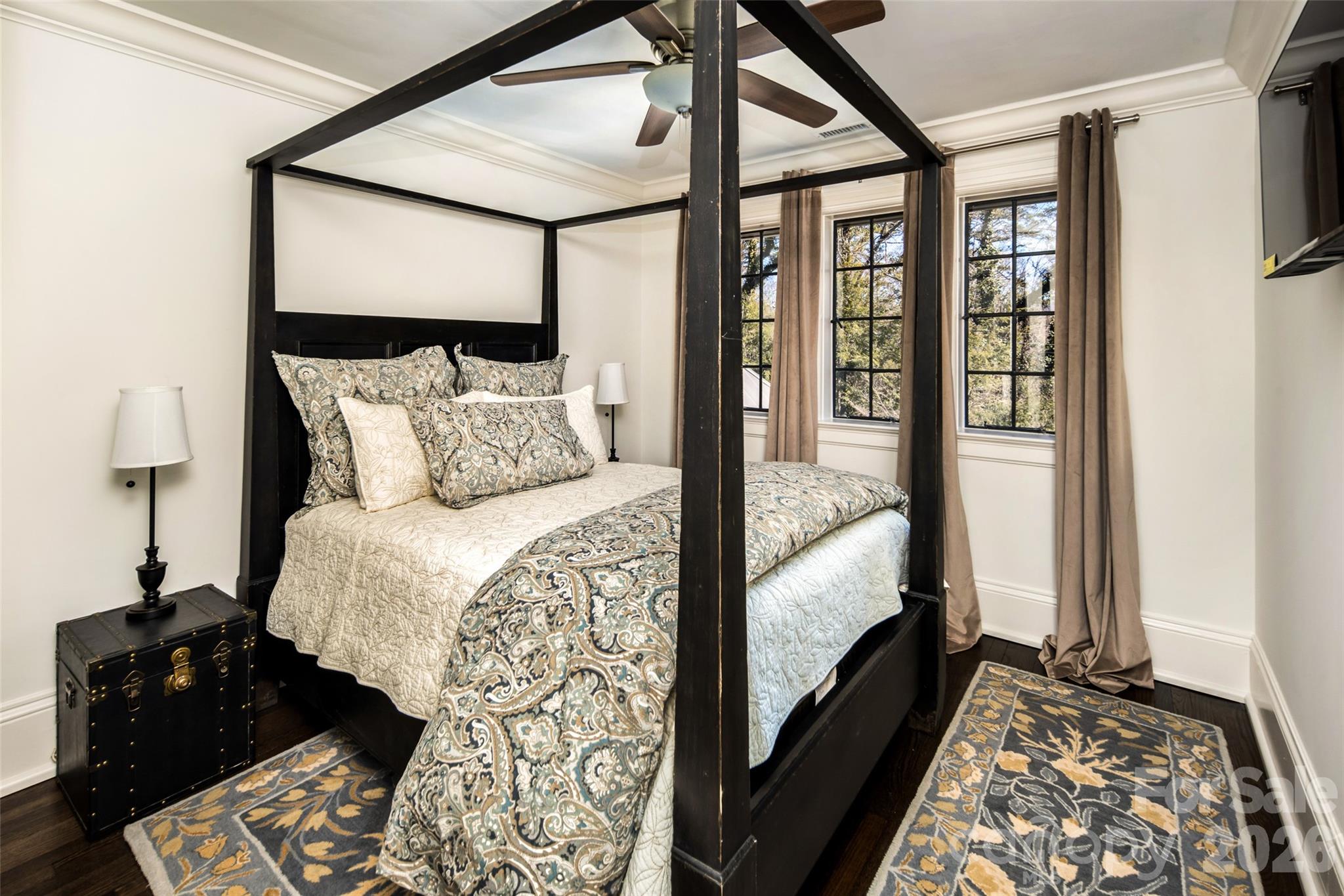 72 Windsor Road — Asheville