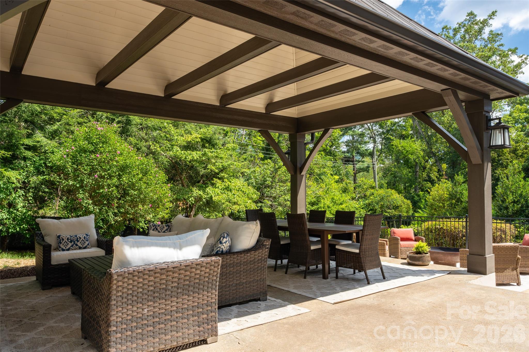 72 Windsor Road — Asheville