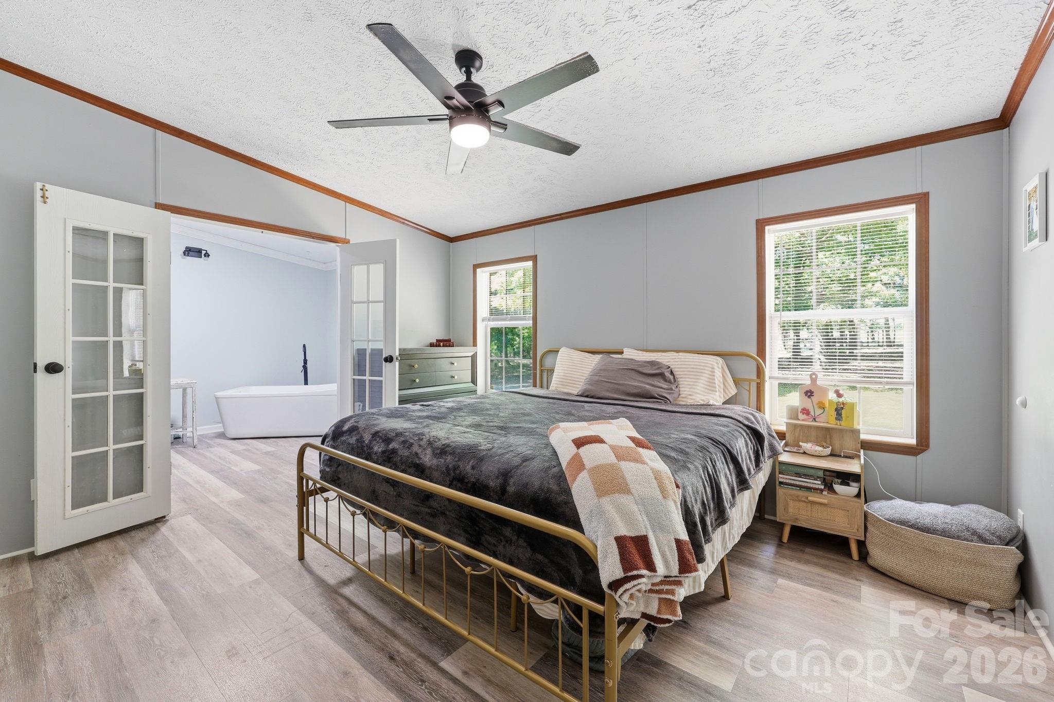 545 Campbell Road — Woodleaf